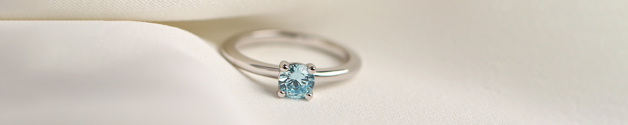 Blauwe sieraden