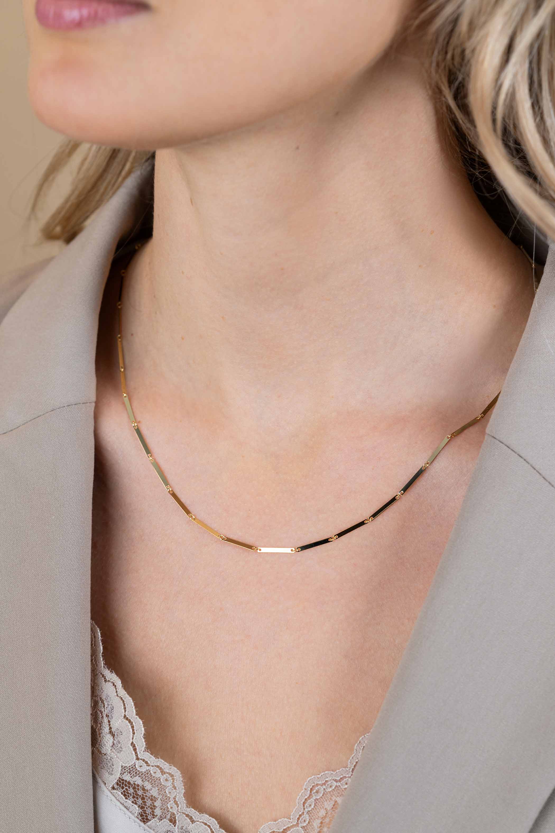 ZINZI Gold 14 Karat goldene massive Kette mit länglichen glänzenden Stäbchen 1,6mm breit 45cm ZGC491
