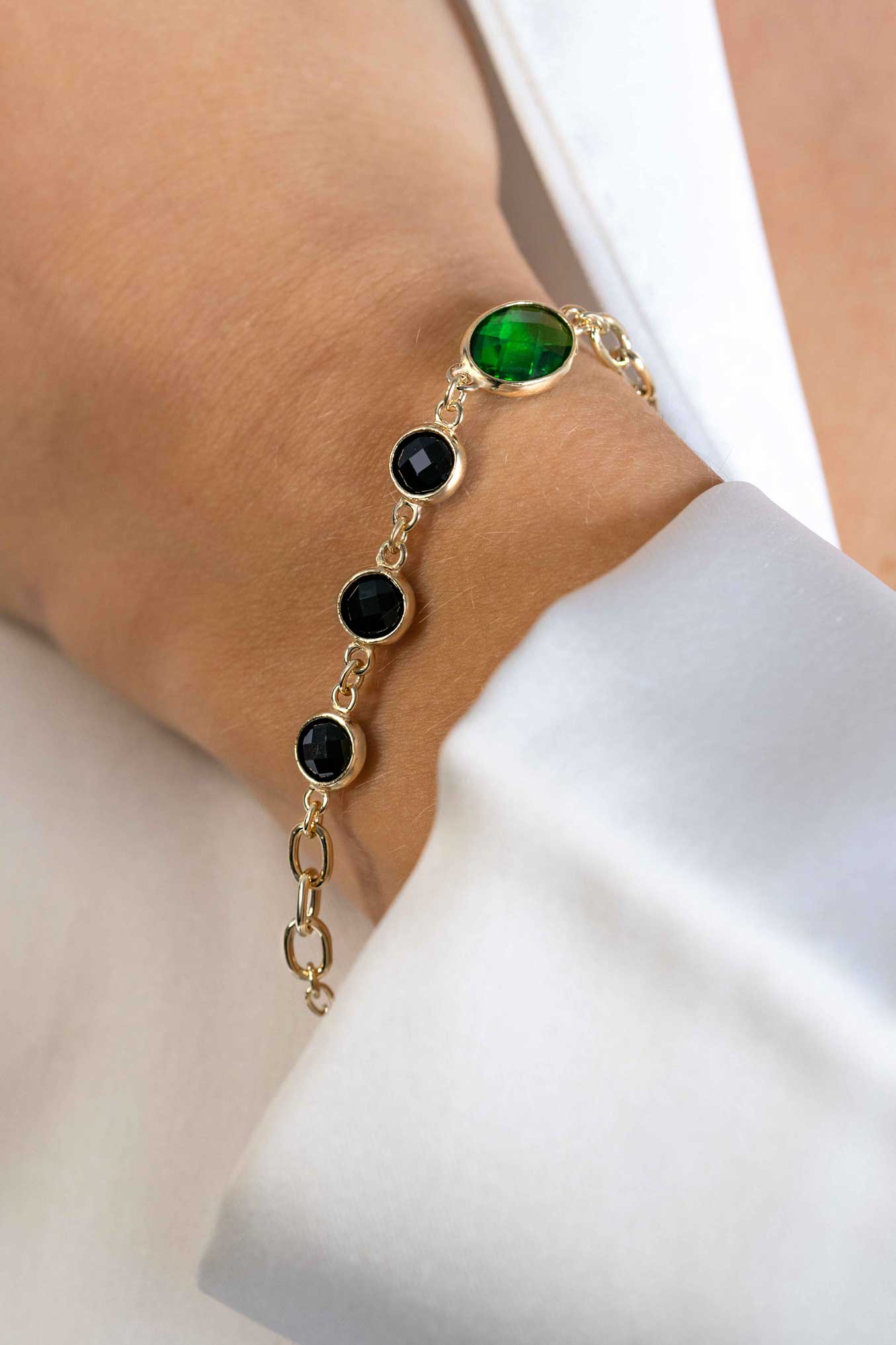 ZINZI zlv. armband gg.verg. met groen en zwart