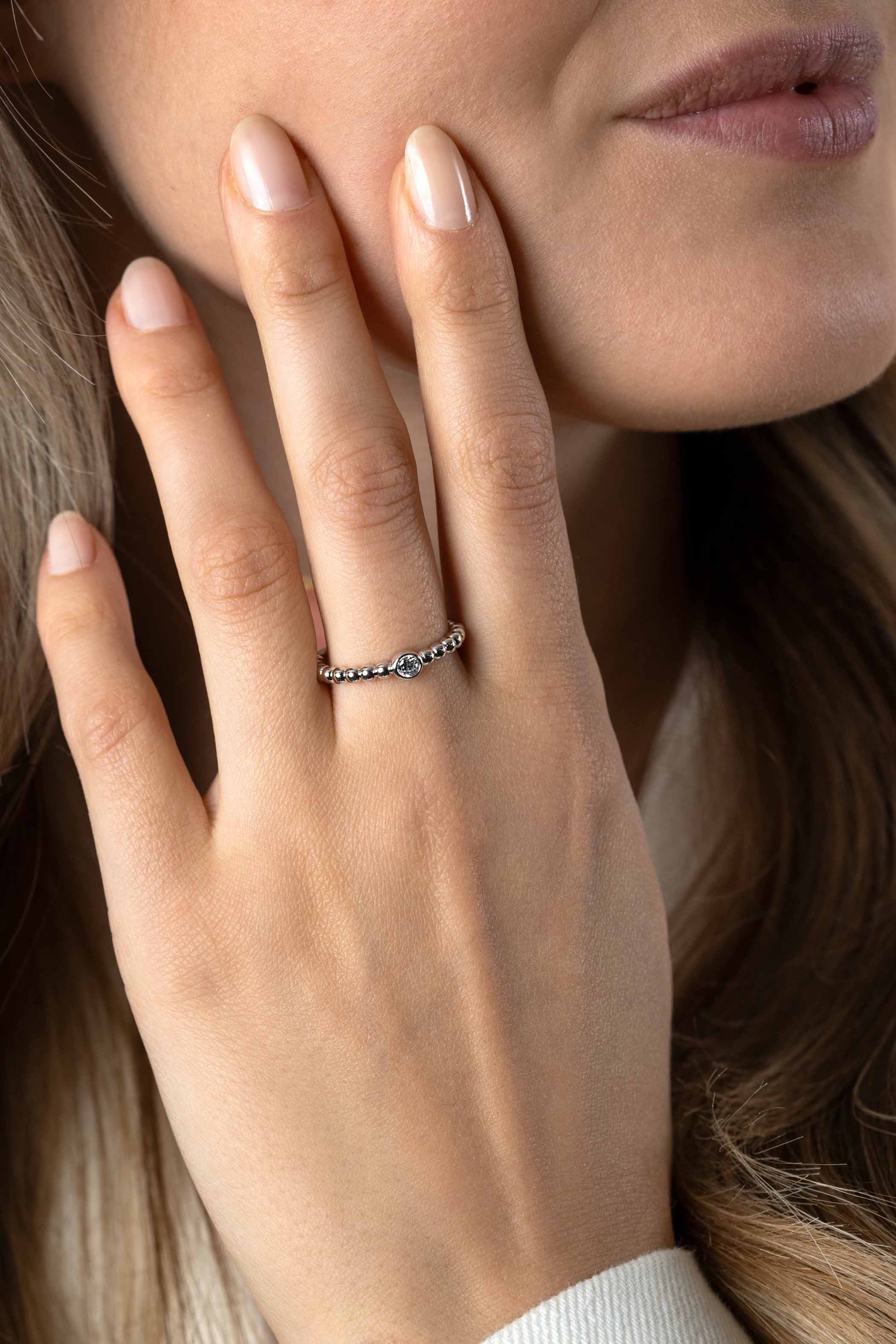 ZINZI zlv. aanschuifring bolletjes met zirconia mt.60