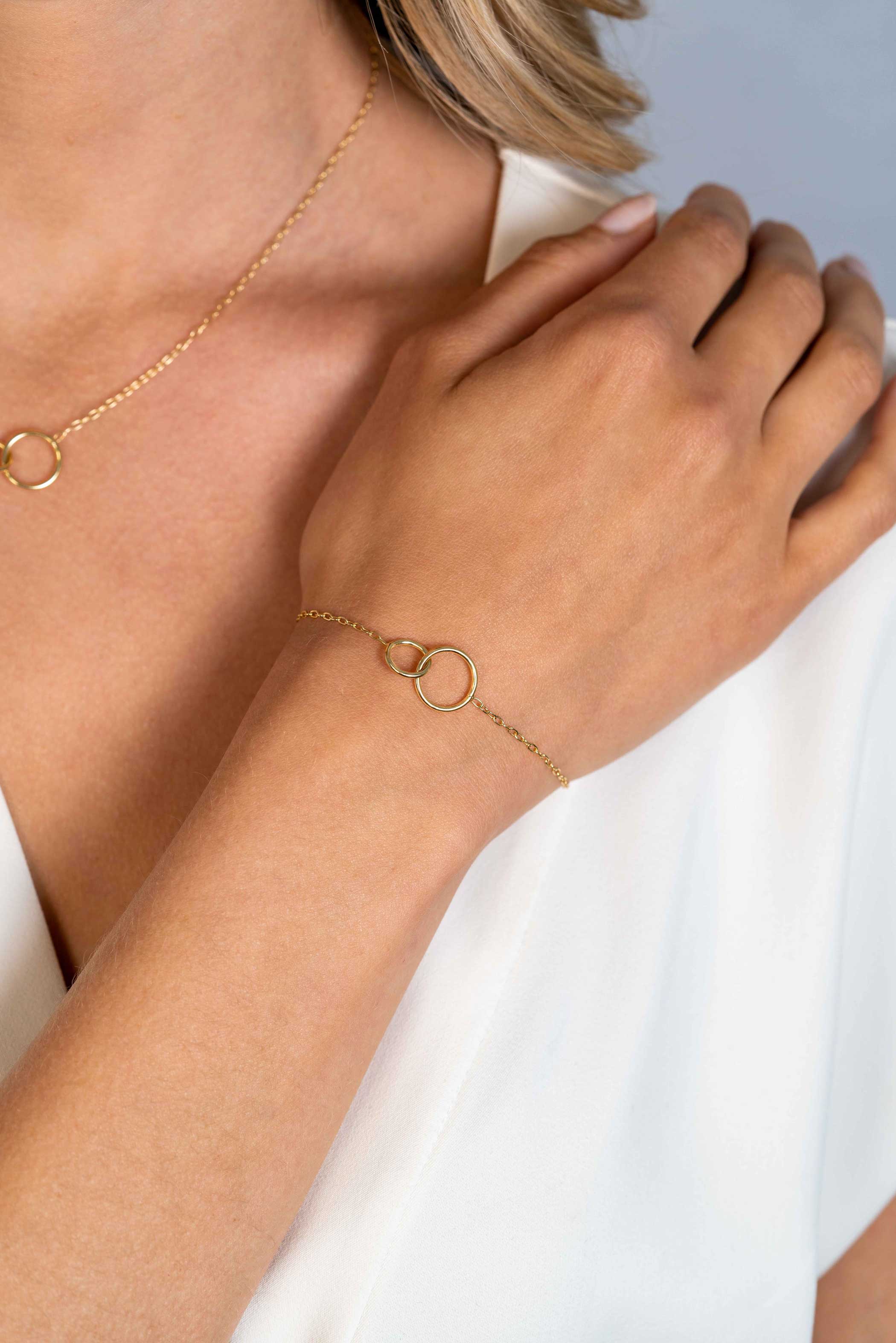 ZINZI Silber 14 Karat Gelbgold plattiertes Paperclip-Gliederarmband mit runden Formen 17-20 cm ZIA2275G