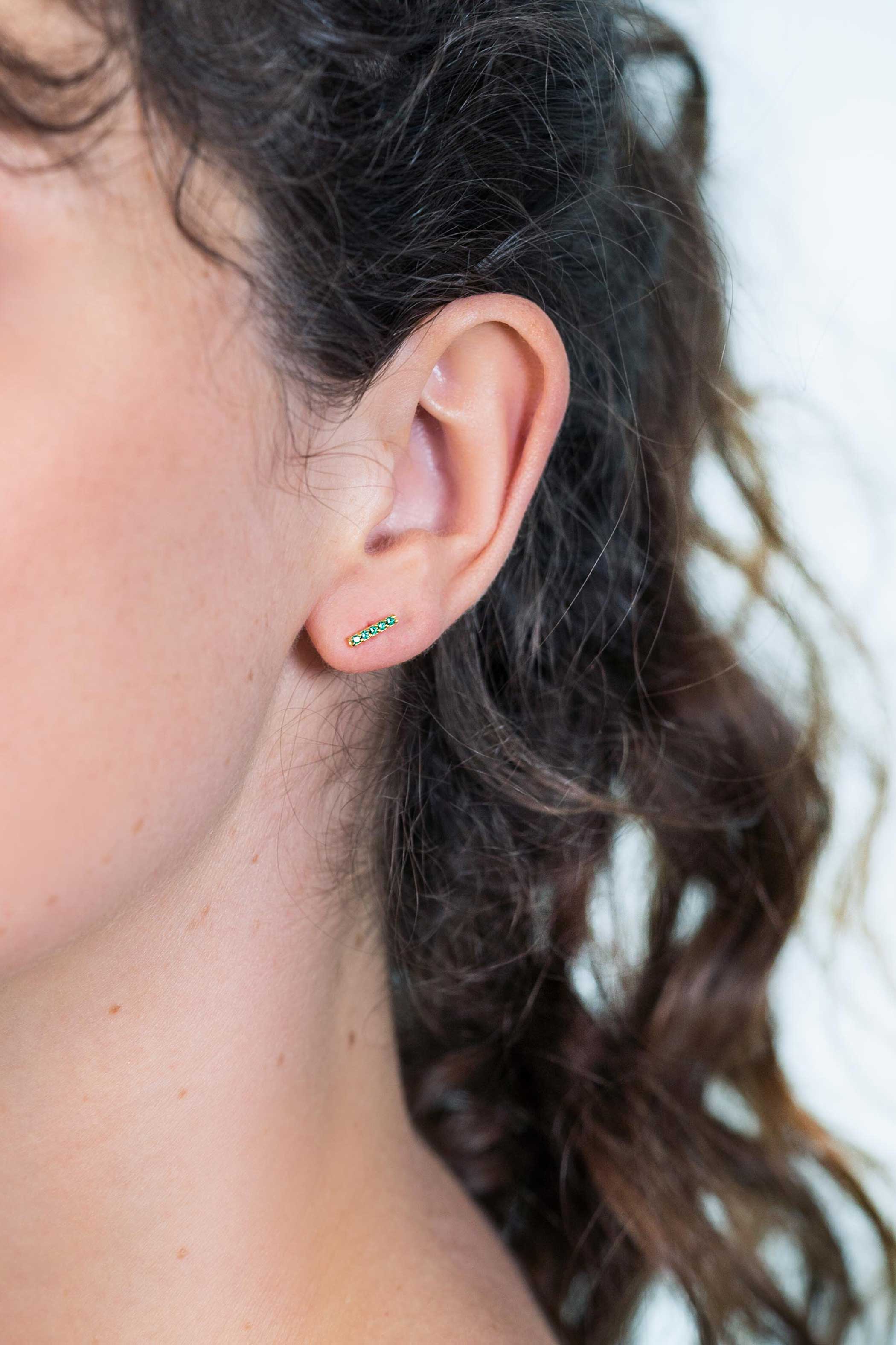 ZINZI silberne gelbvergoldete Ohrstecker Stab grün 8mm ZIO1689GG
