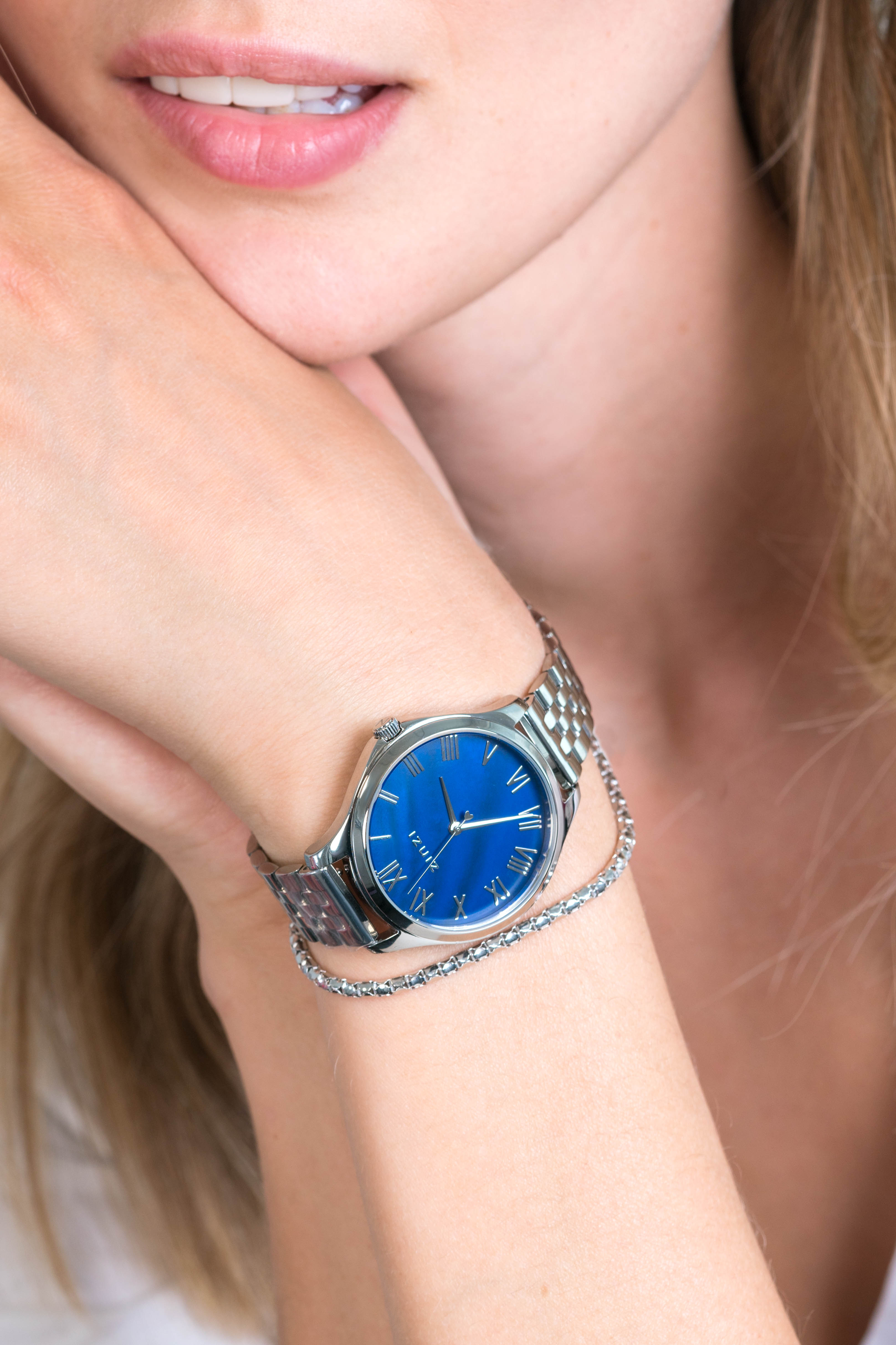 "ZINZI Uhr JULIA 34mm dunkelblaue Perle Zifferblattrömische Zahlen Stahlgehäuse und Band ZIW1146"