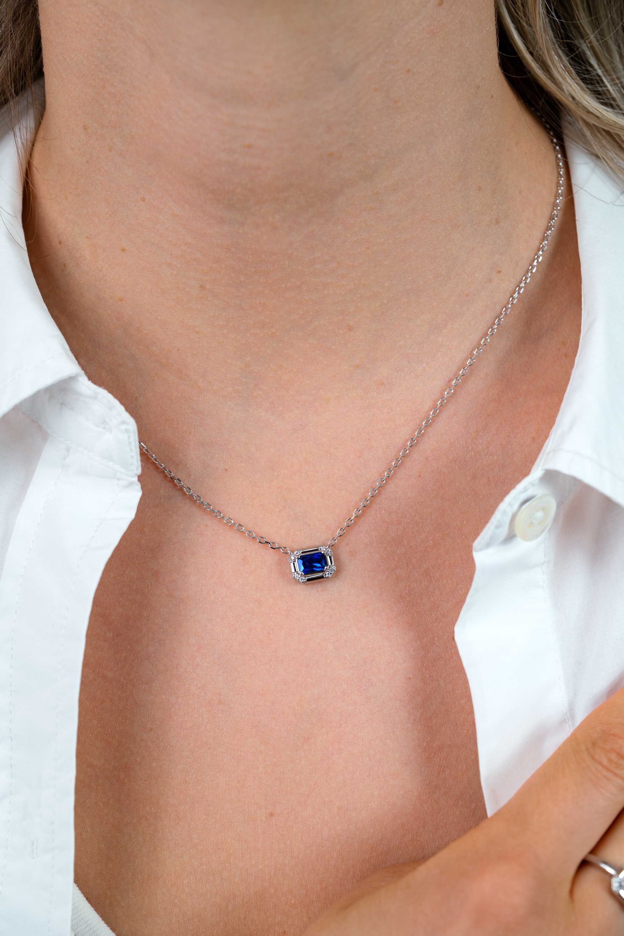 ZINZI zlv. collier rechthoek blauw en zirconia's