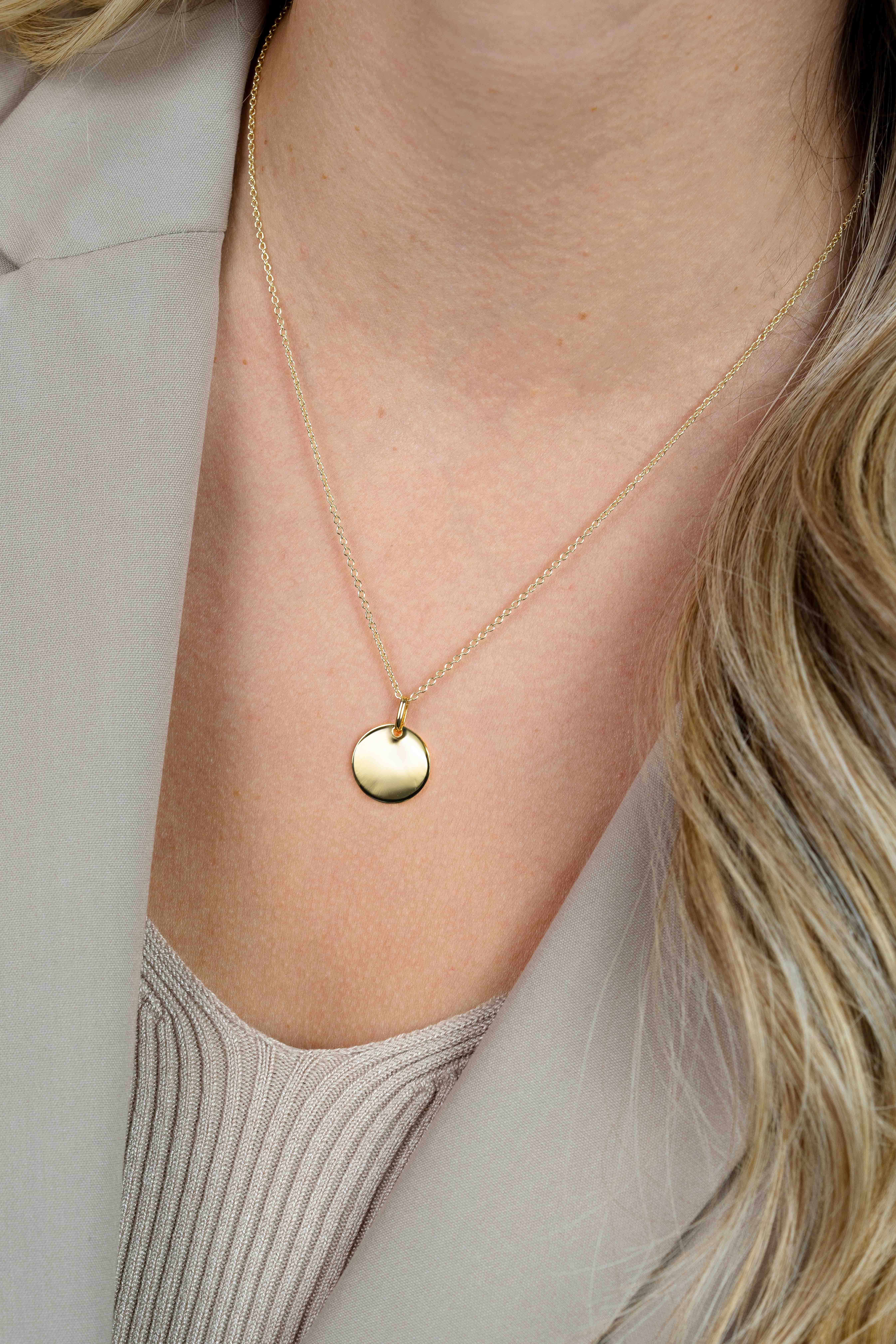 ZINZI zlv. hanger geel verguld rond plaatje 15mm