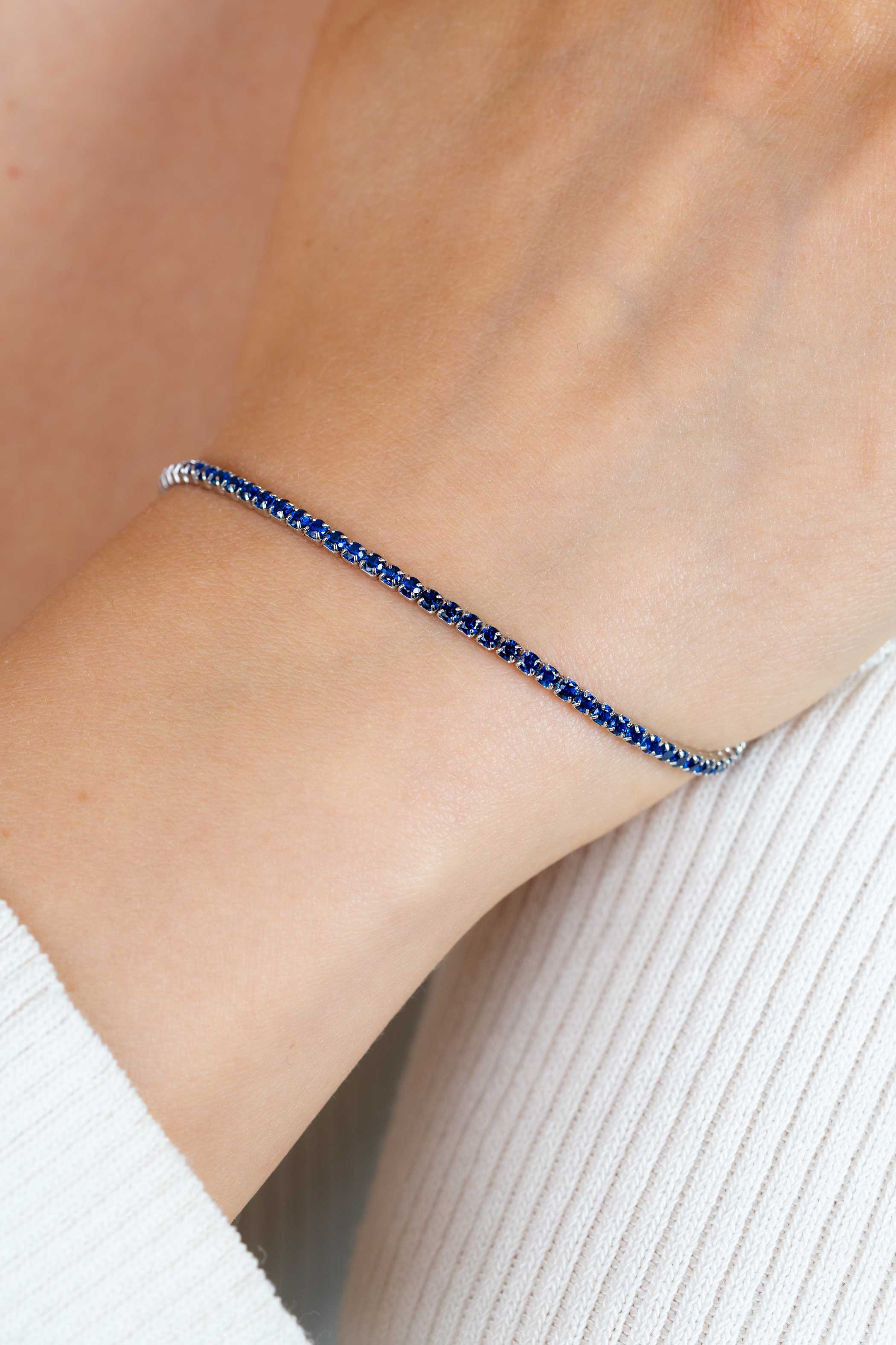 ZINZI zlv. tennisarmband met blauwe zirc.2.1mm