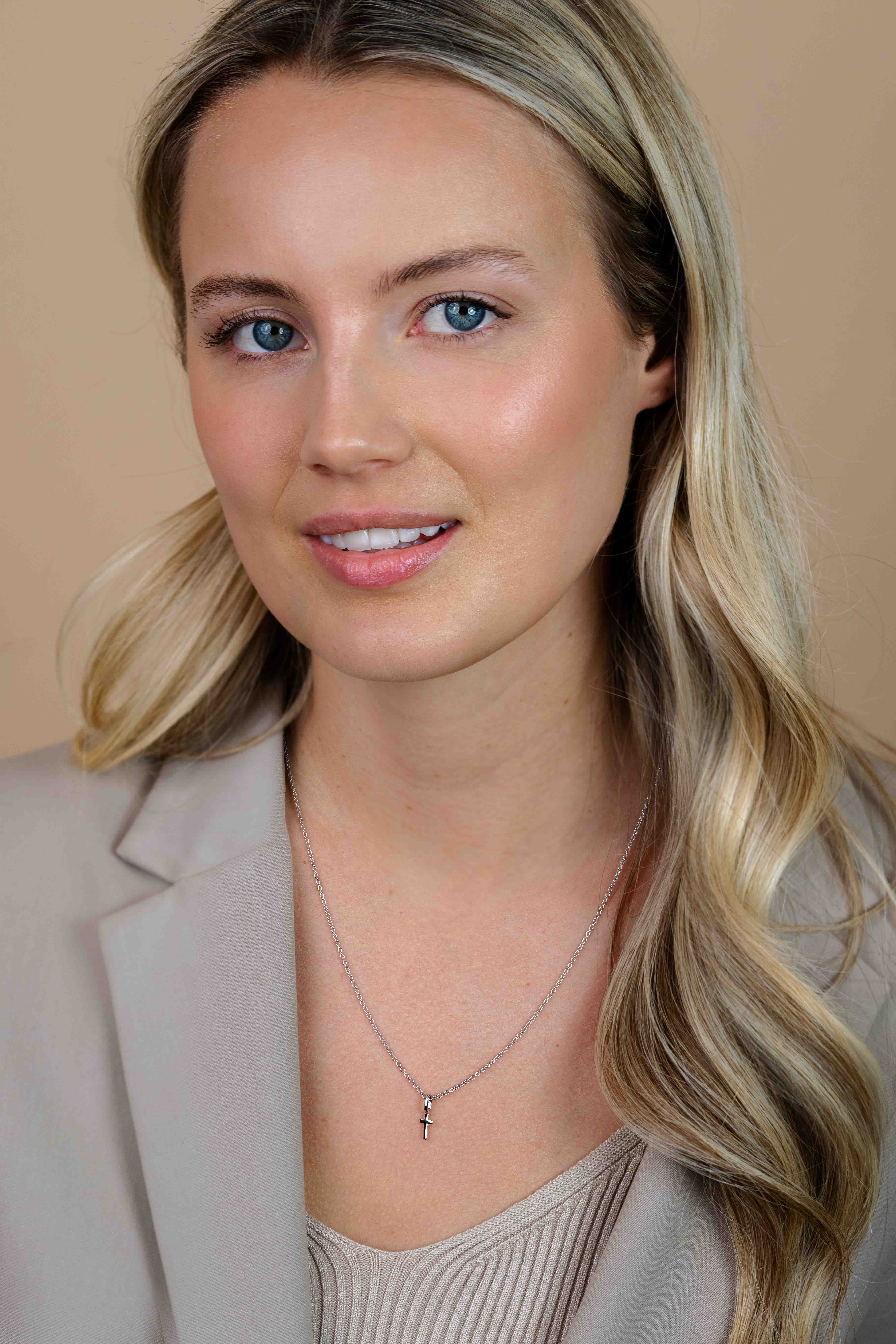 ZINZI silberner Anhänger Kreuz ZIH2082