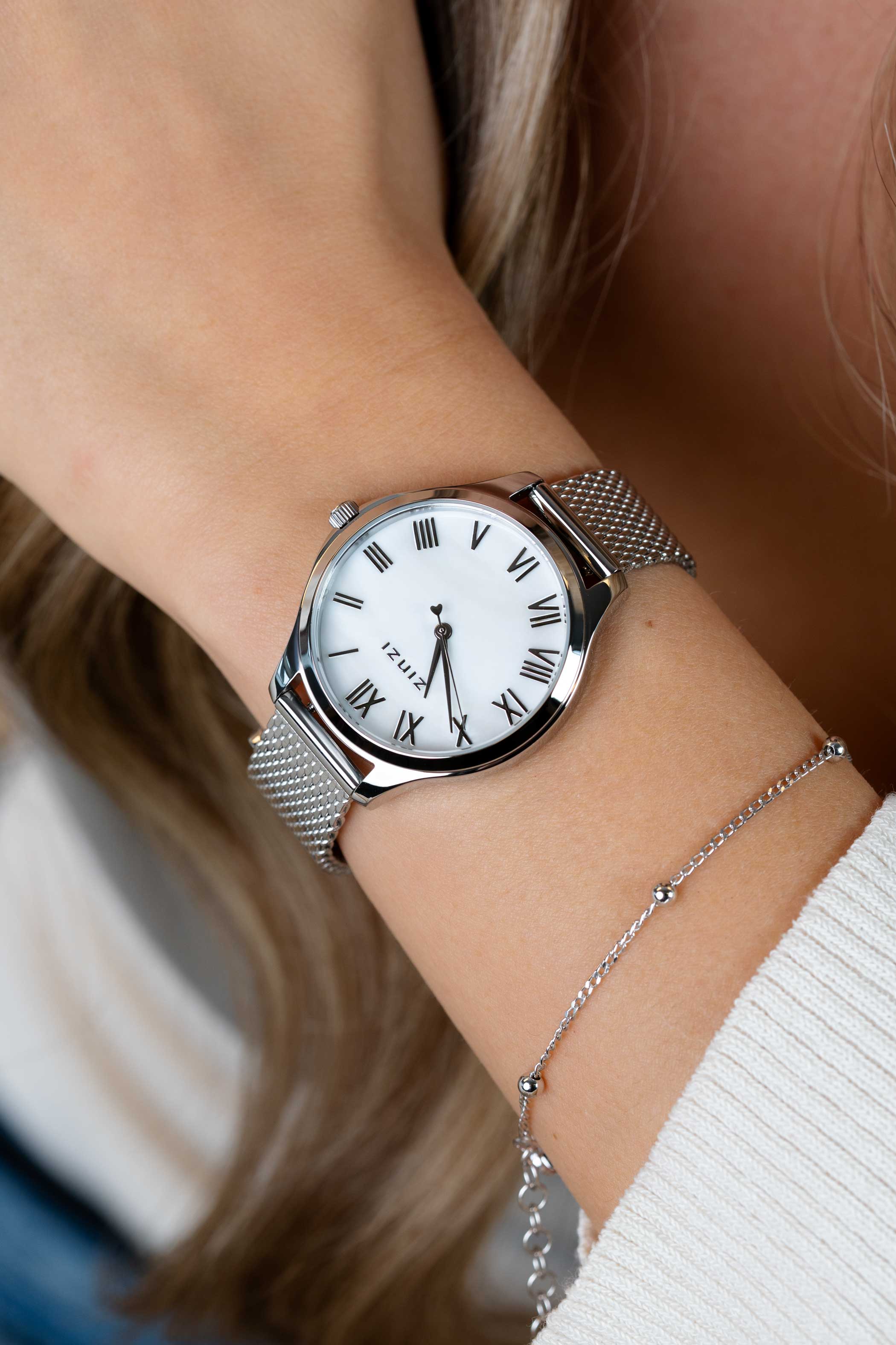 ZINZI Uhr JULIA 34 mm weißes Perlmutt-Zifferblatt römische Ziffern Stahlgehäuse und Mesh-Armband ZIW1117M