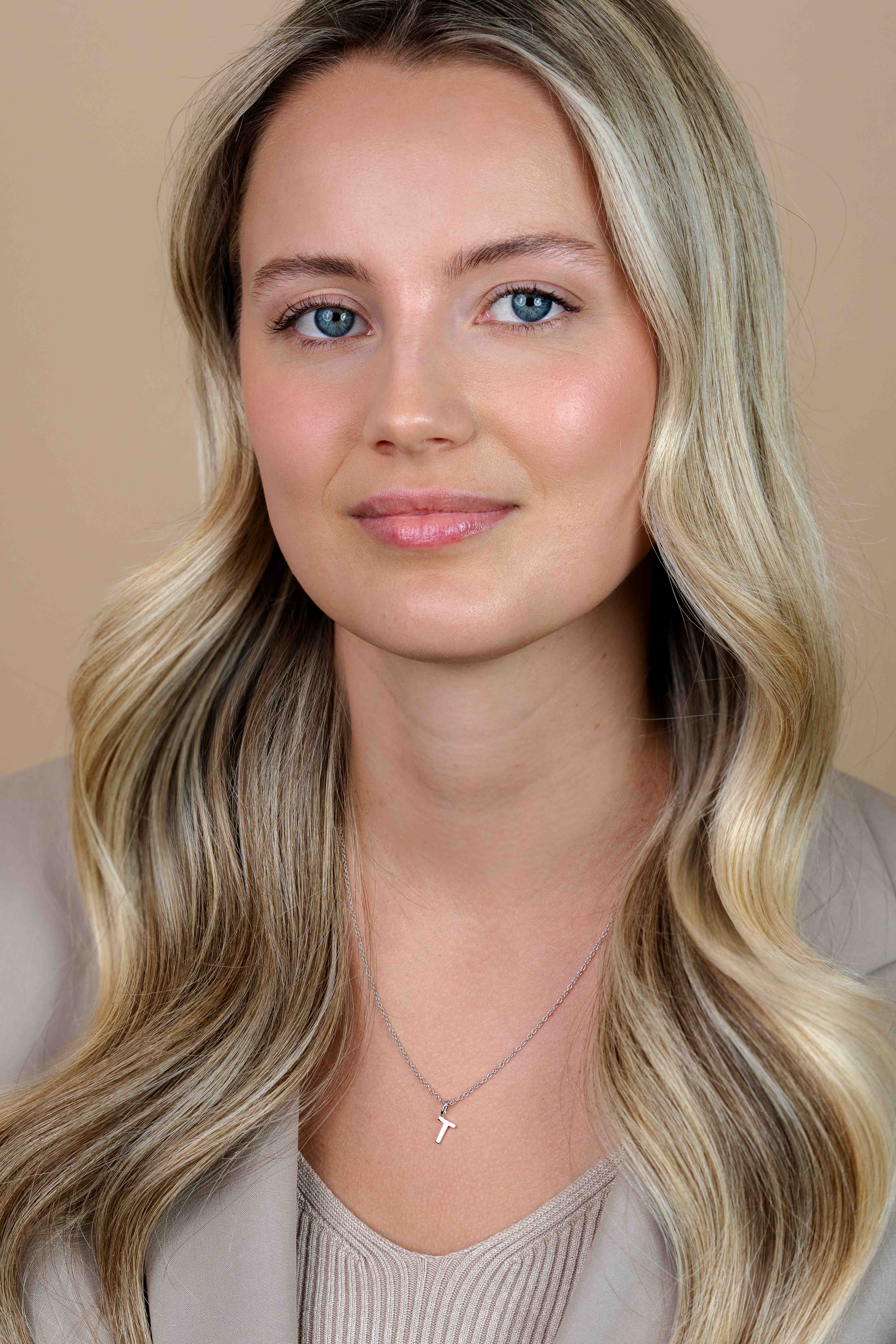 ZINZI silberner Buchstaben Anhänger T ZIH2140T