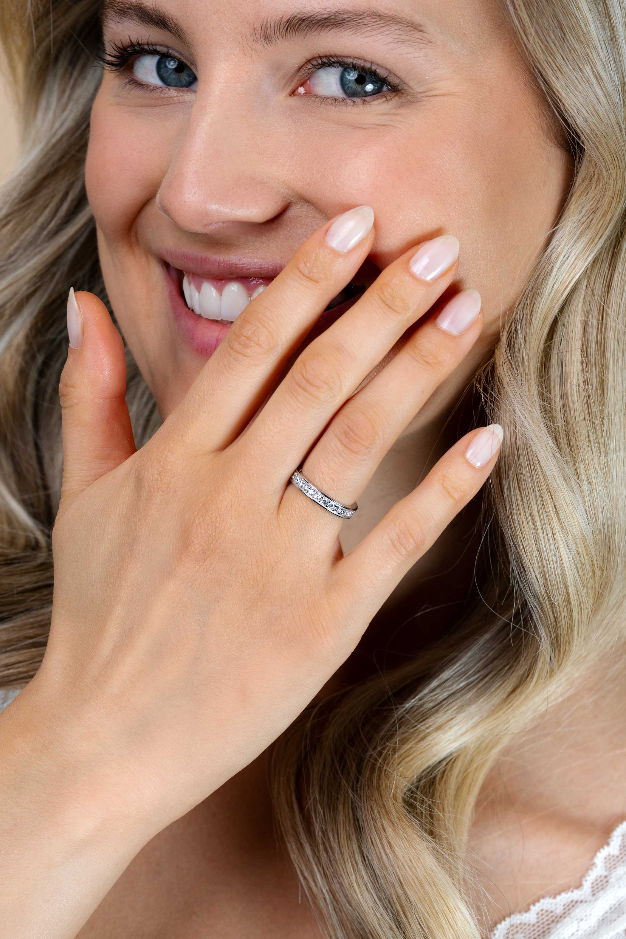 ZINZI silberner Ring weiß ZIR2050