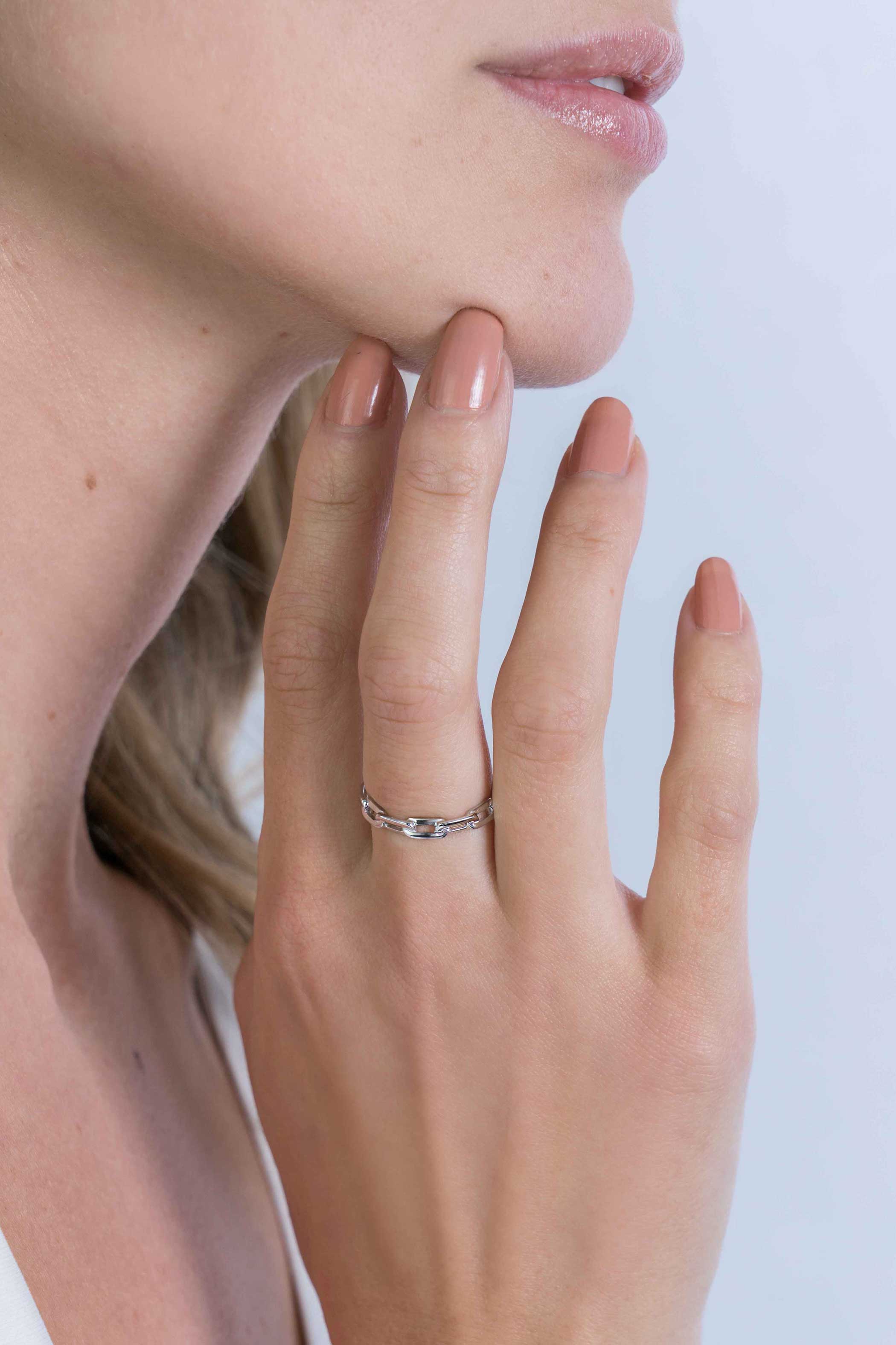 ZINZI silberner Ring mit ovalen Gliedern ZIR2115