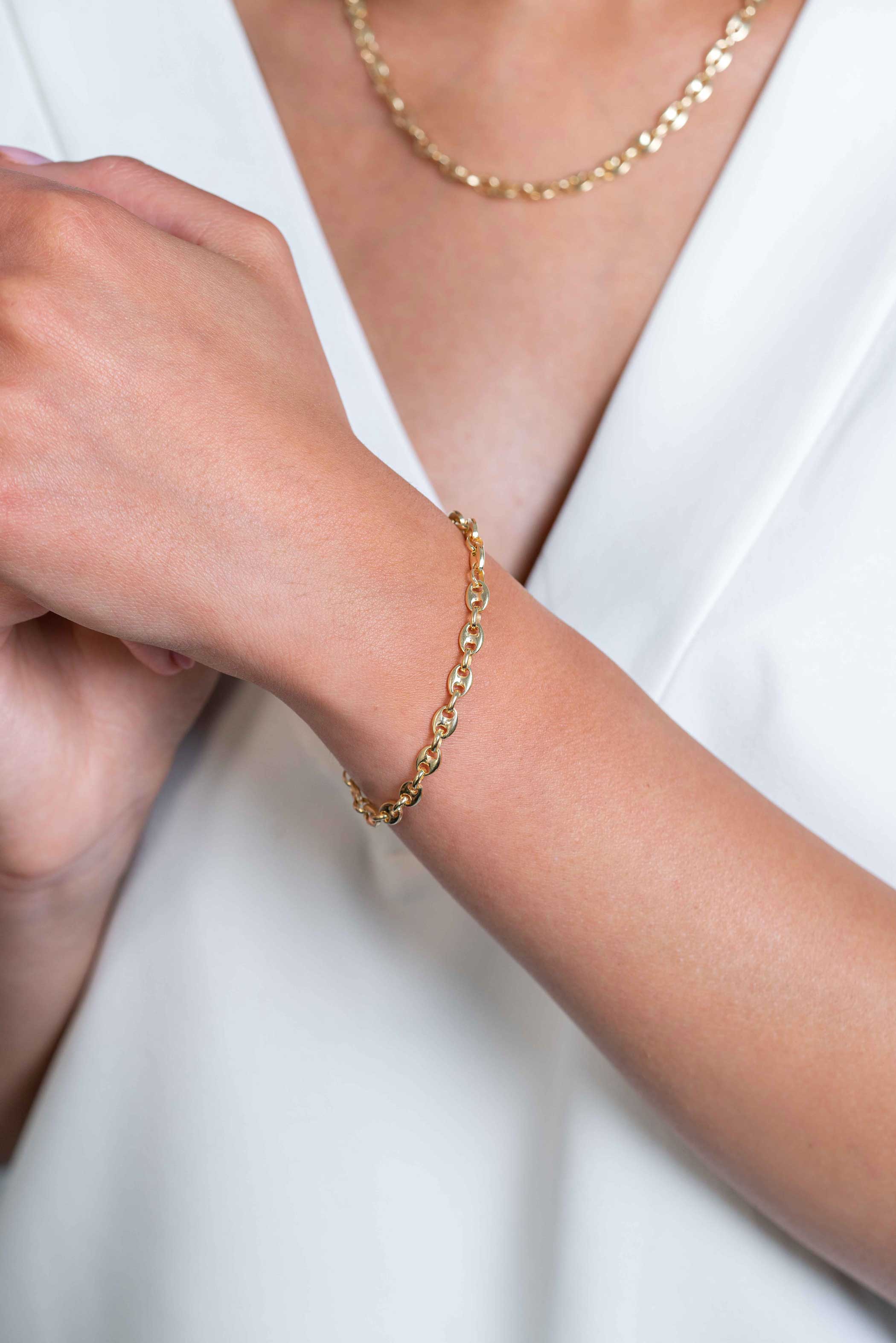 ZINZI zlv. armband gg.verg. koffieboon schakel 5mm