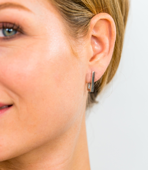 ZINZI silberne Ohrringe Rechteck quadratische rohrförmig 18x3mm ZIO1772