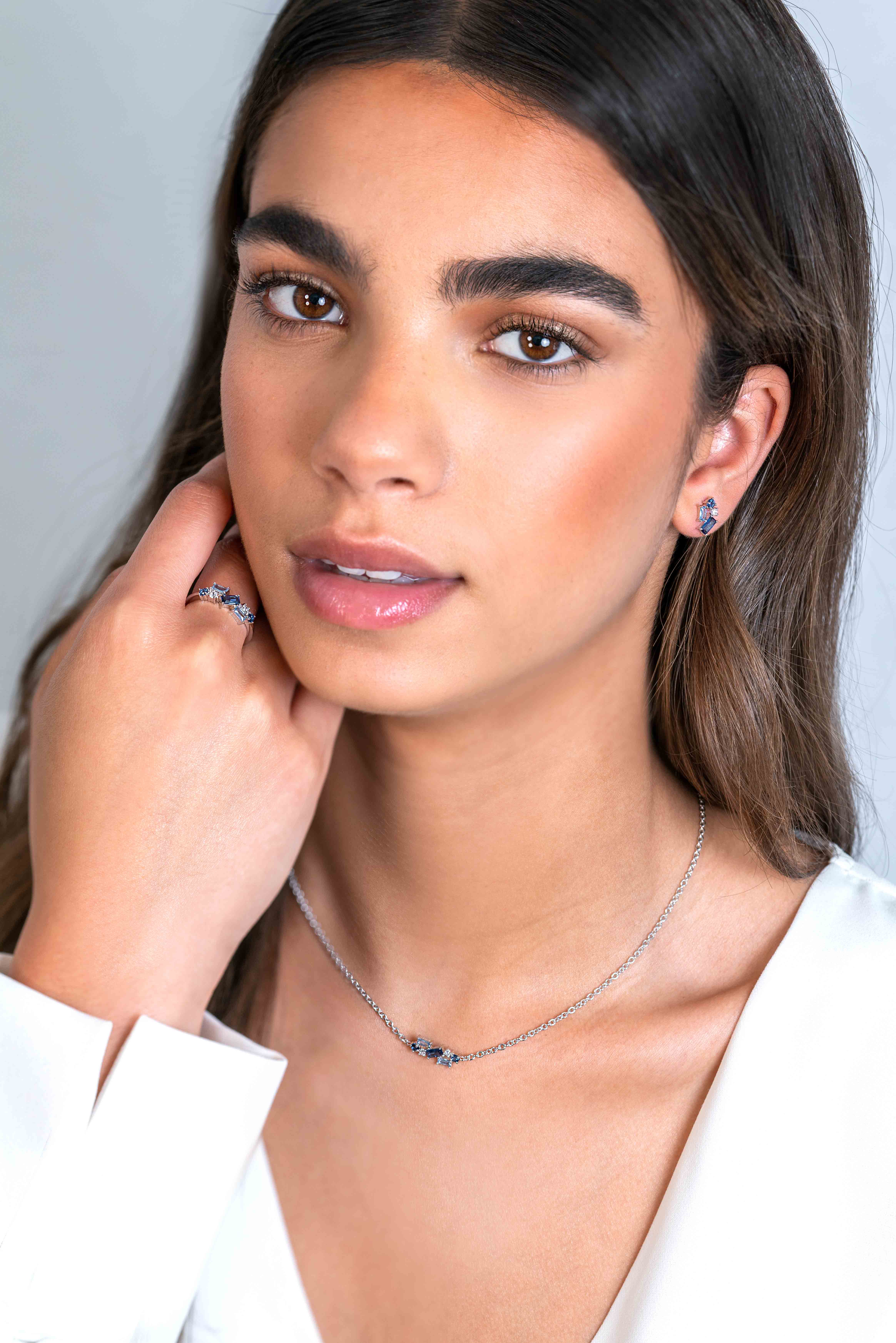 ZINZI zlv. collier fatasie met blauw/wit zirconiai's