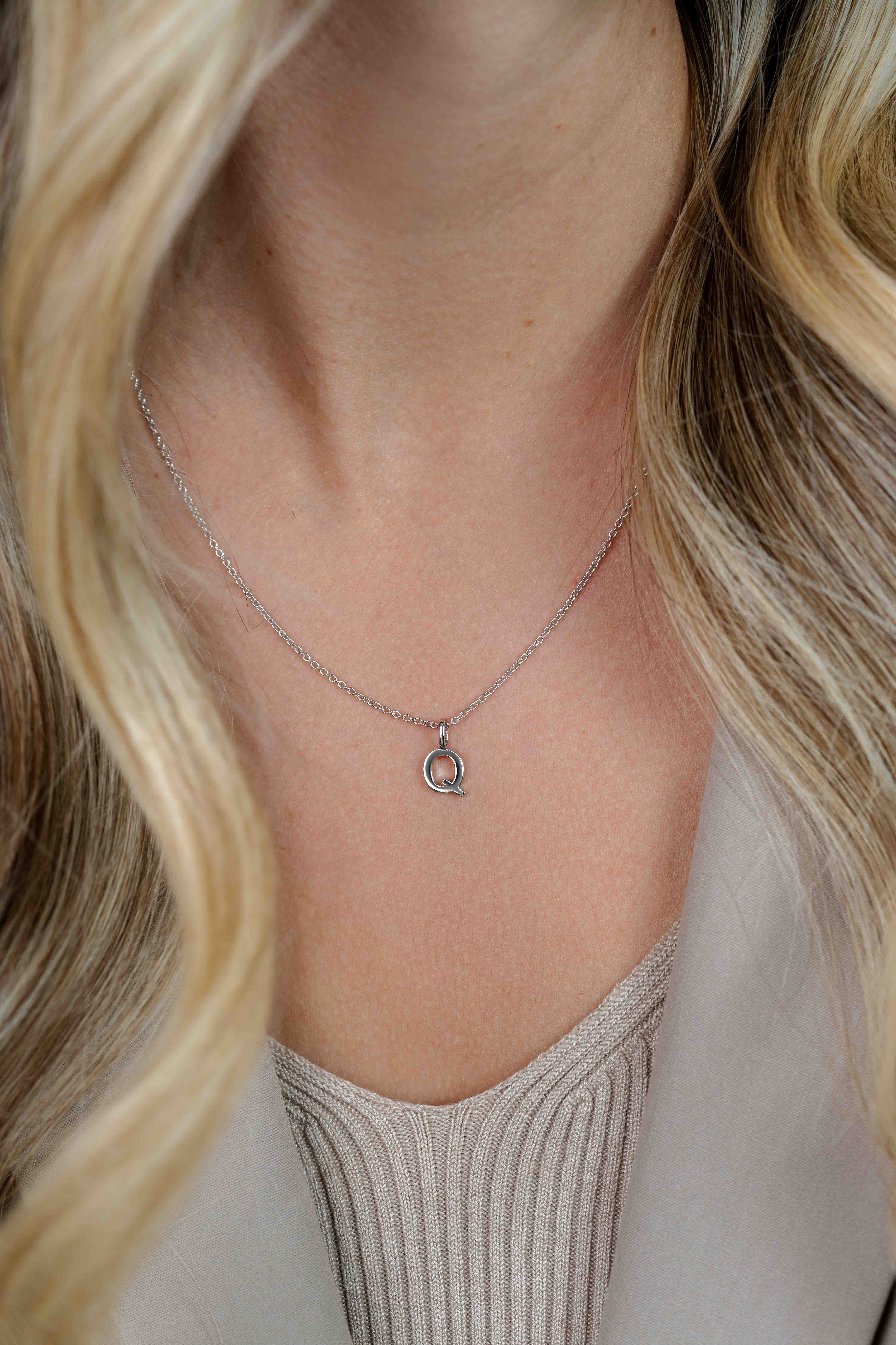 ZINZI silberner Buchstaben Anhänger Q ZIH2140Q