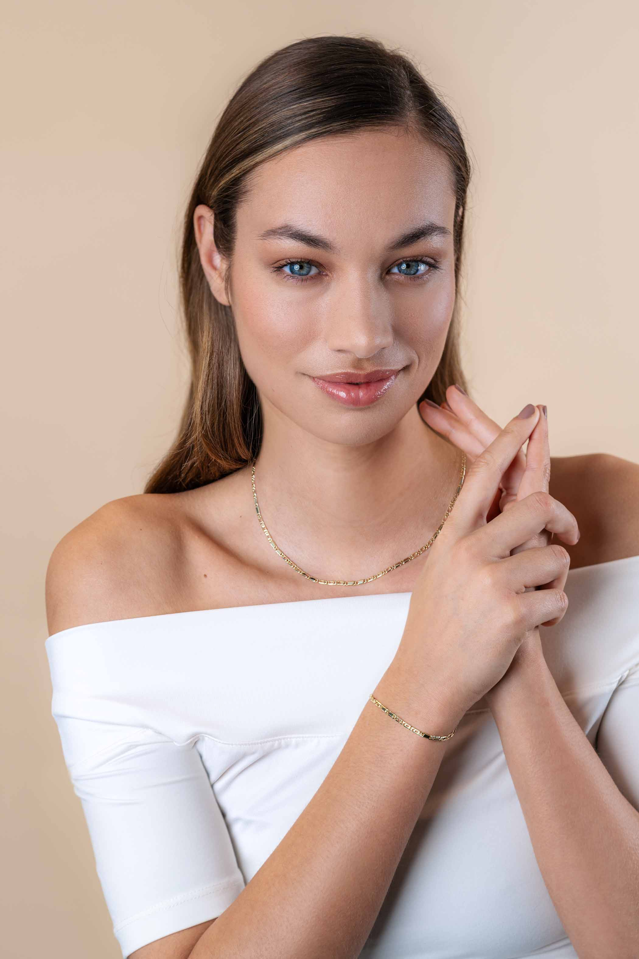 ZINZI Gold 14 Karat massiv goldene Kette mit Falkenauge-Gliedern und glänzenden Plättchen, 2,6mm breit, 41-43cm ZGC499
