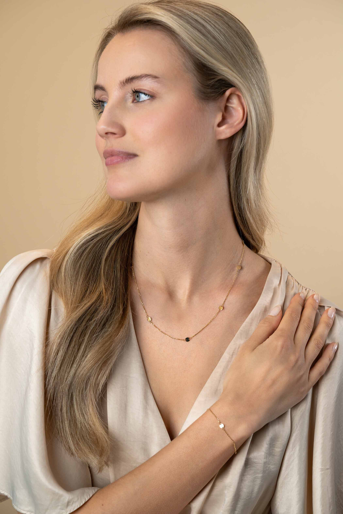 ZINZI GOLD armband met 3 ronde plaatjes