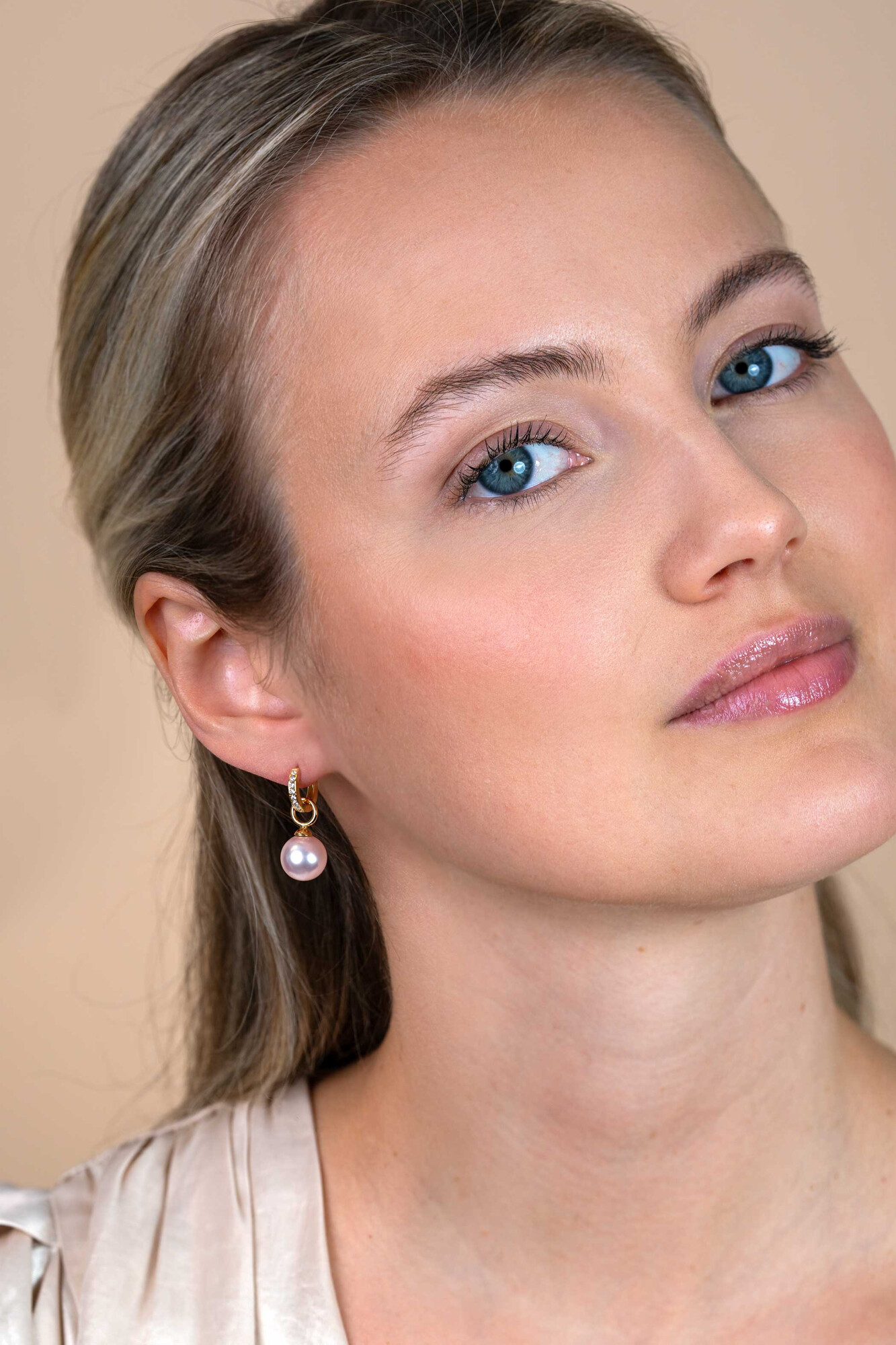 10mm ZINZI Gold 14 Karat goldene Ohrring-Anhänger mit rosa Swarovski-Kristallperle ZGCH002 (ohne Ohrringe)