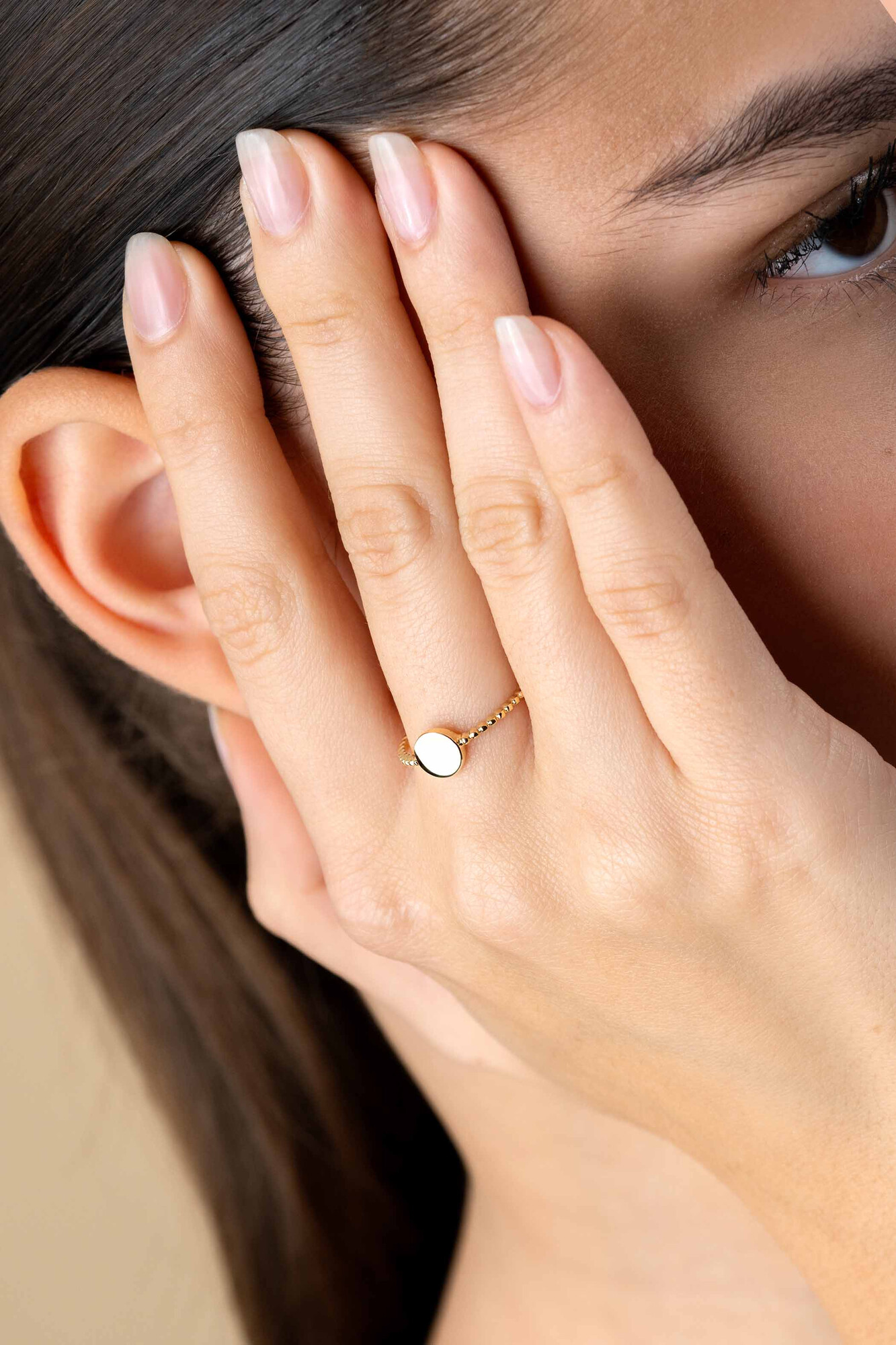 ZINZI GOLD ring bolletjes scheen/rond plaatje m.58