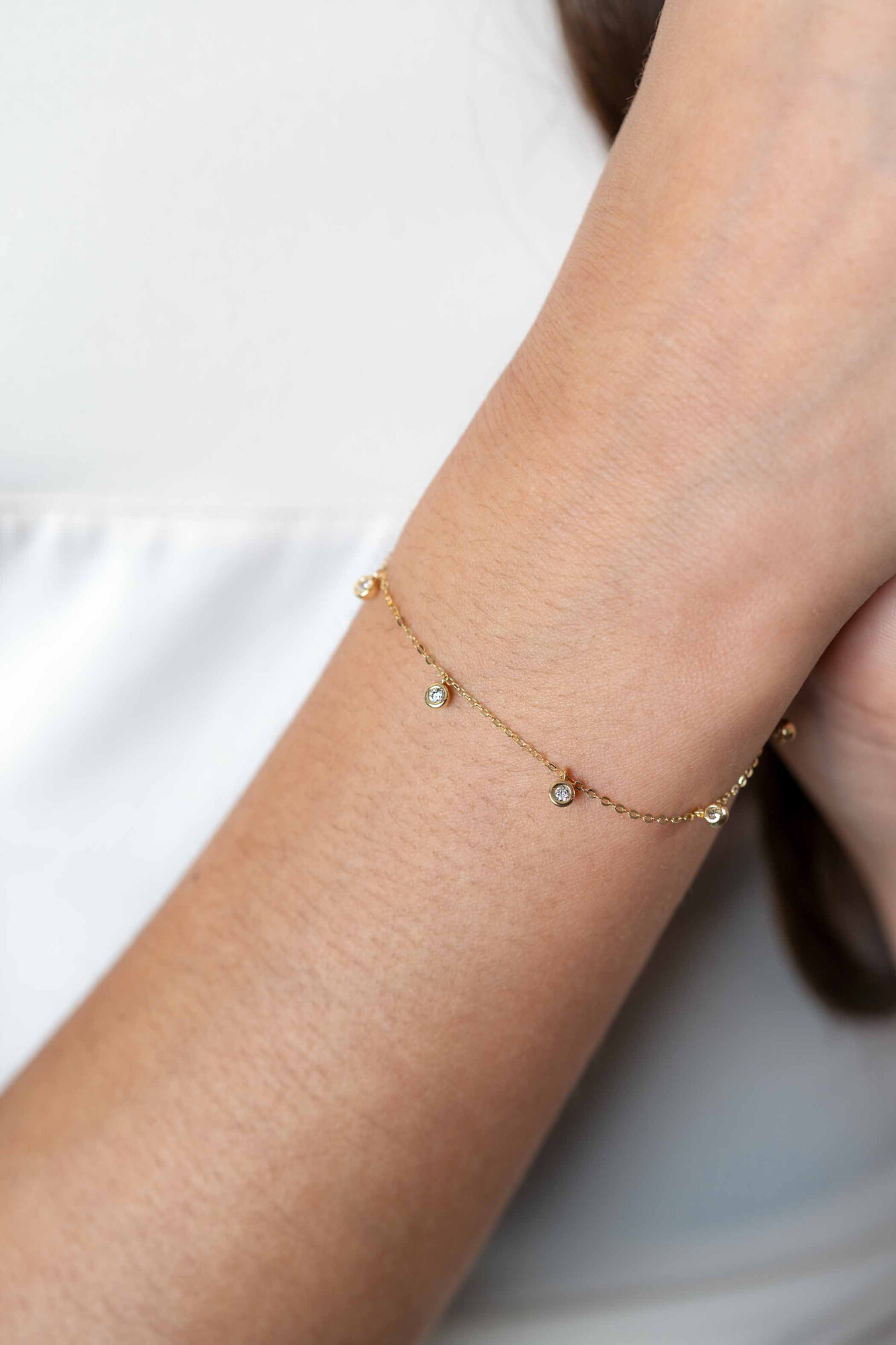 ZINZI GOLD armband met 7 zirc.hangertjes