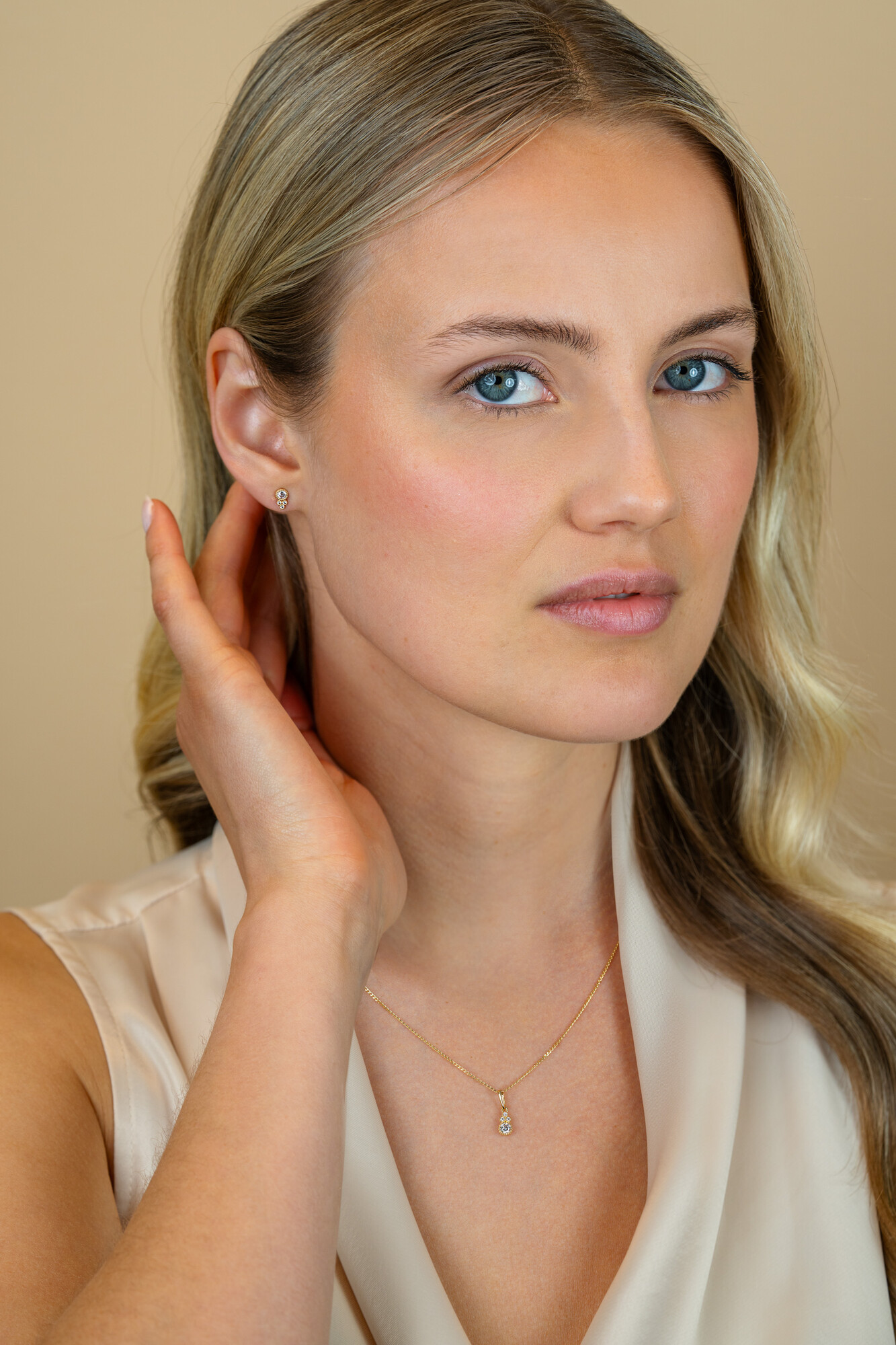 ZINZI GOLD oorknopjes fantasie met zirconia's