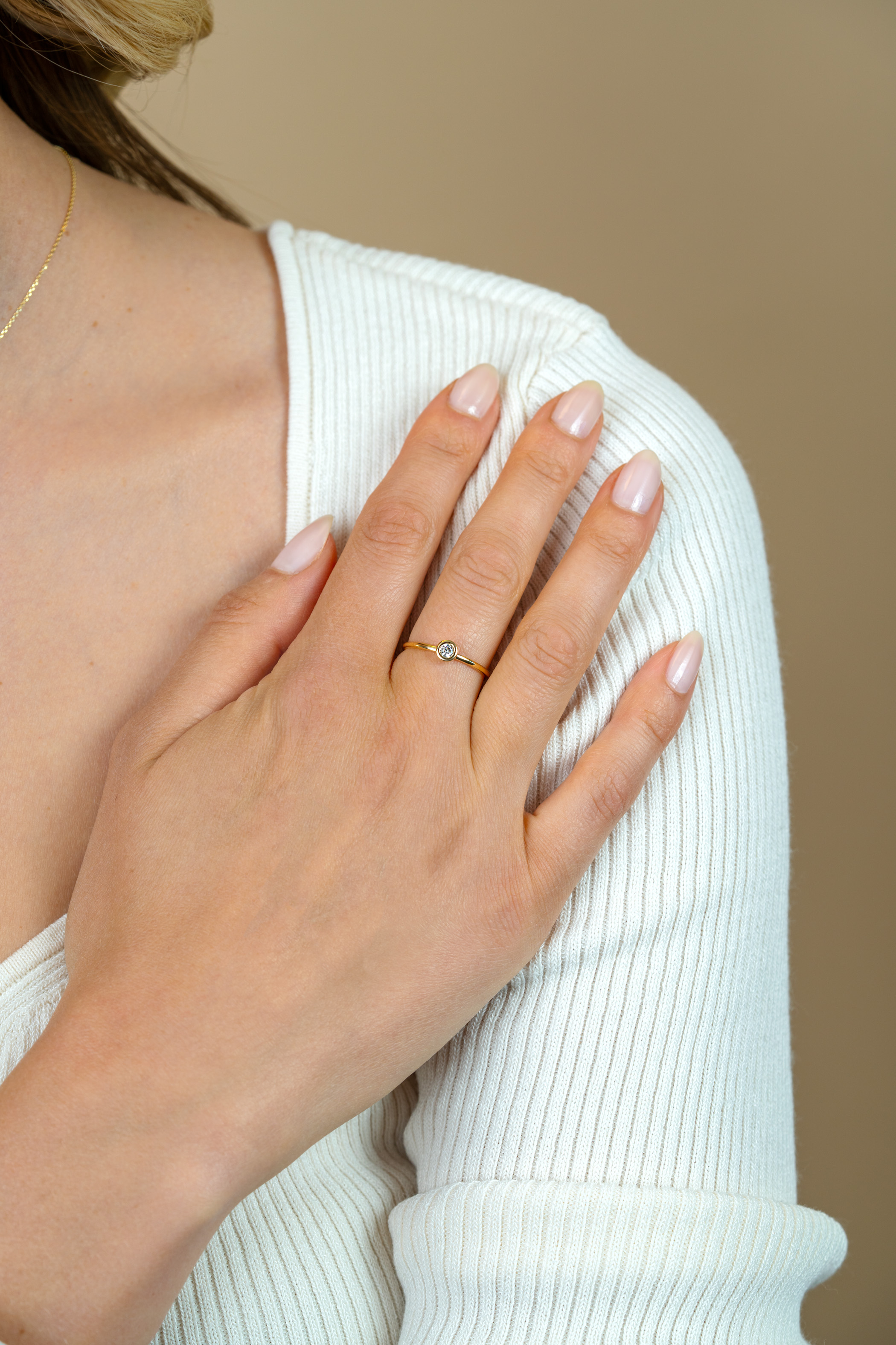 ZINZI Gold ring  zriconia in gladde zetting mt. 52