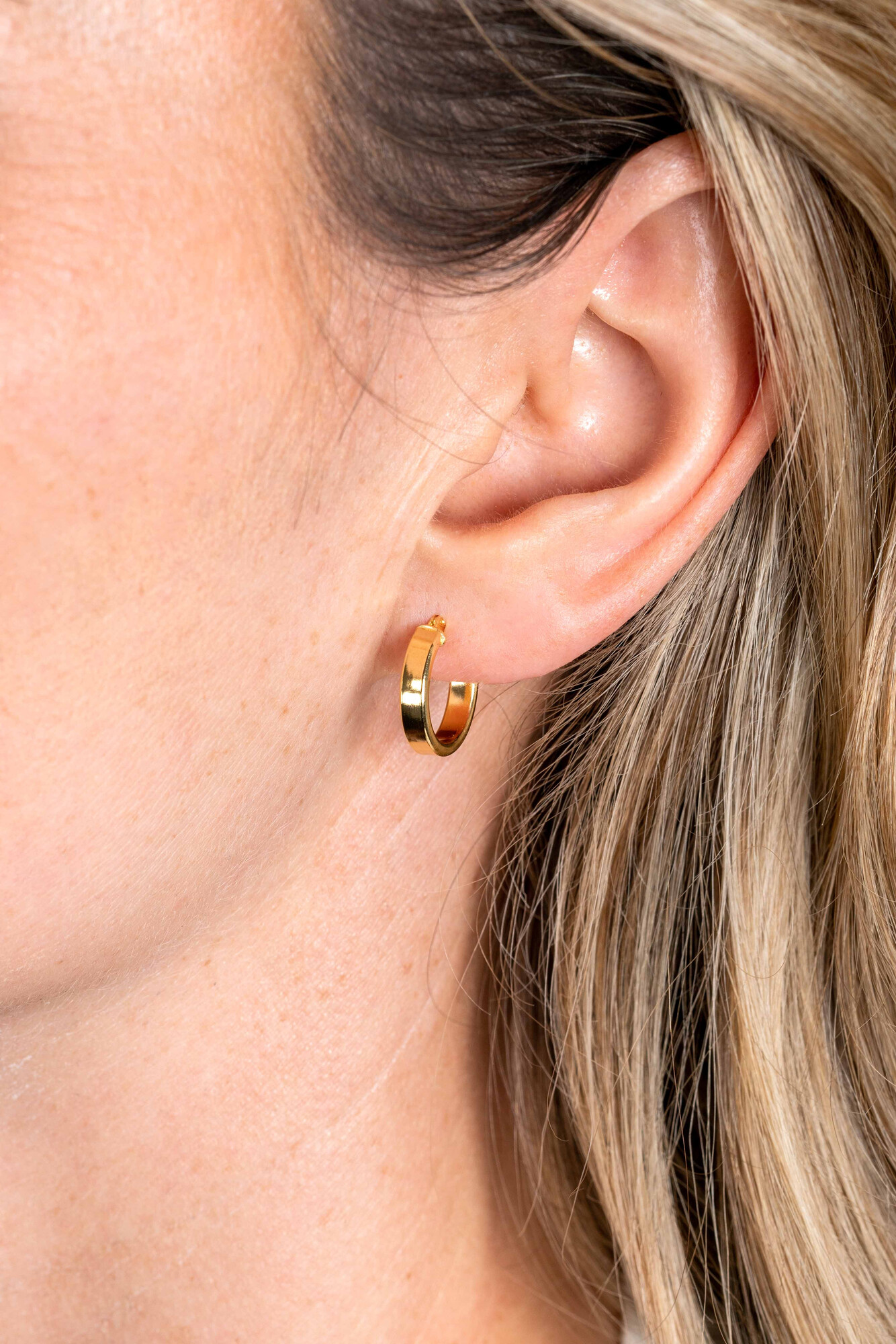 ZINZI GOLD oorringen platte vk buis 13x3mm