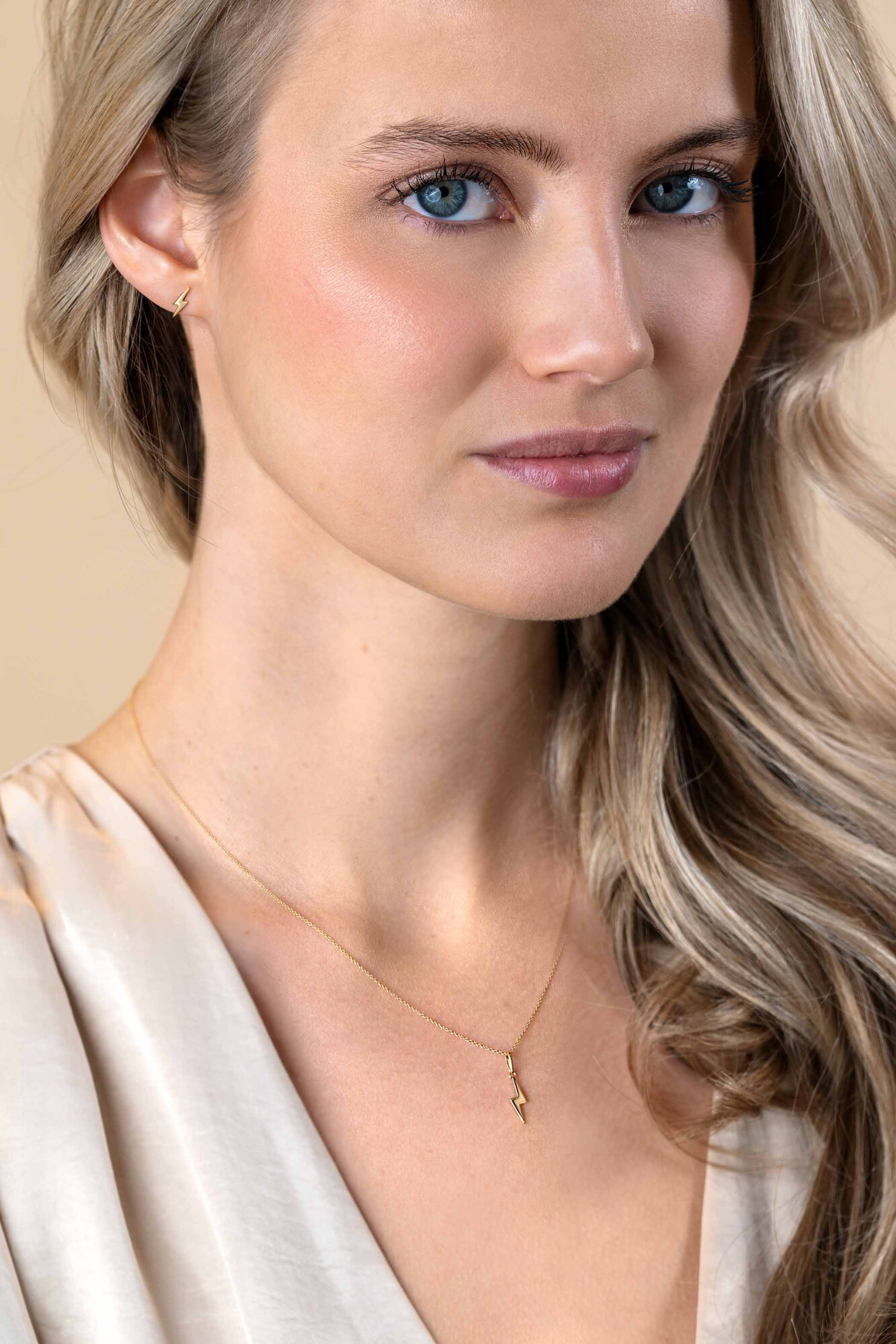 ZINZI GOLD oorknopjes bliksemschicht 10mm