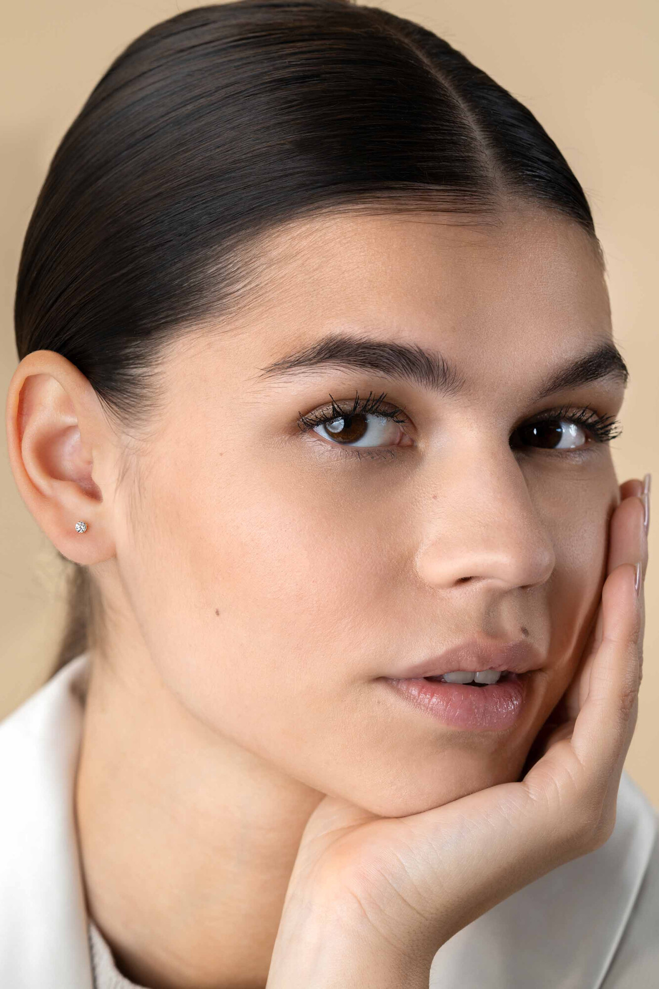 ZINZI GOLD oorknopjes vierpoot chaton zirc.3mm