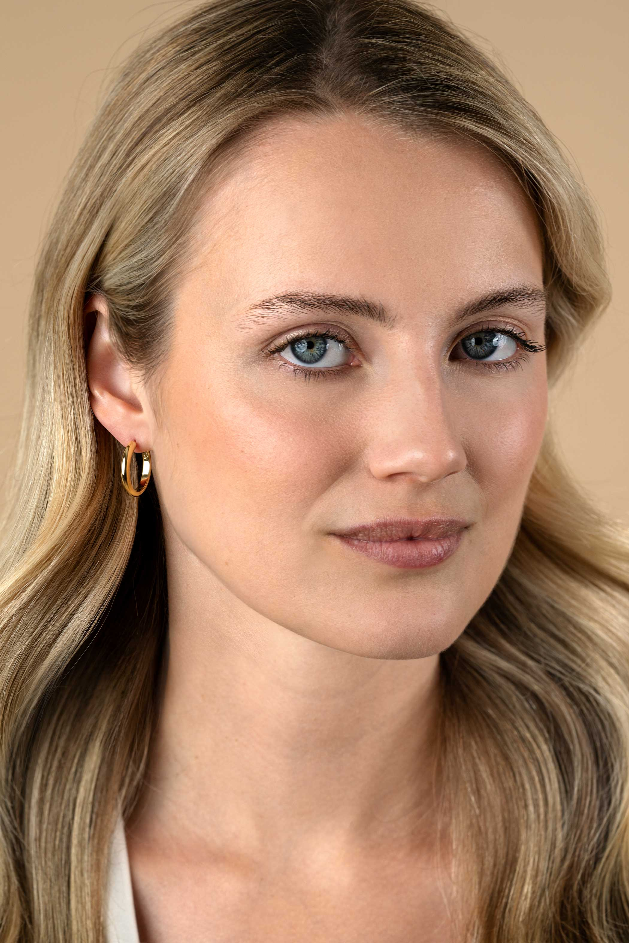 20mm ZINZI vergoldete Silber Creolen mit runder Röhre 3mm mit Luxus-Schnappverschluss ZIO2602G