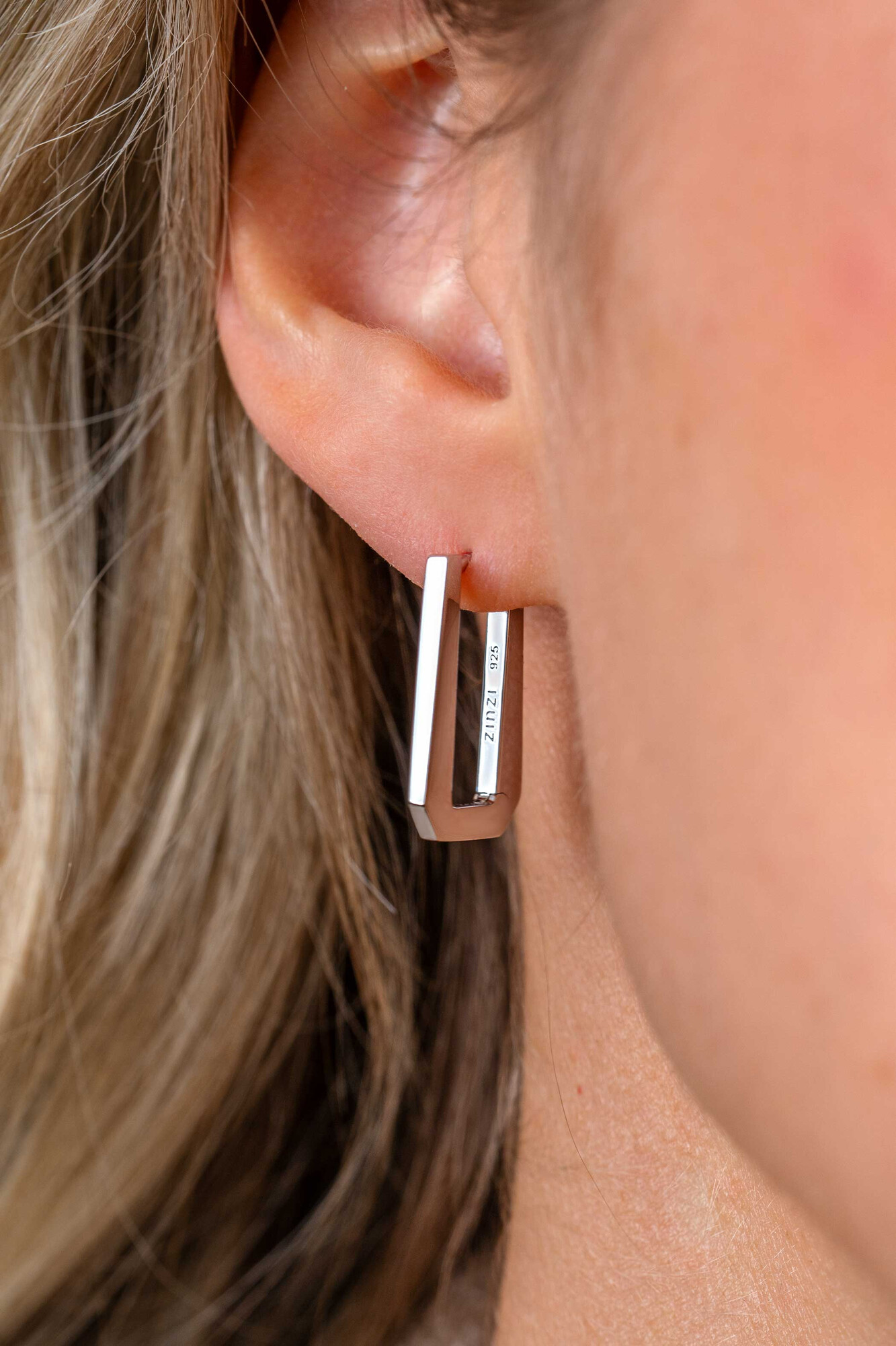 ZINZI zlv. oorringen strak rechthoek 19.5x2mm