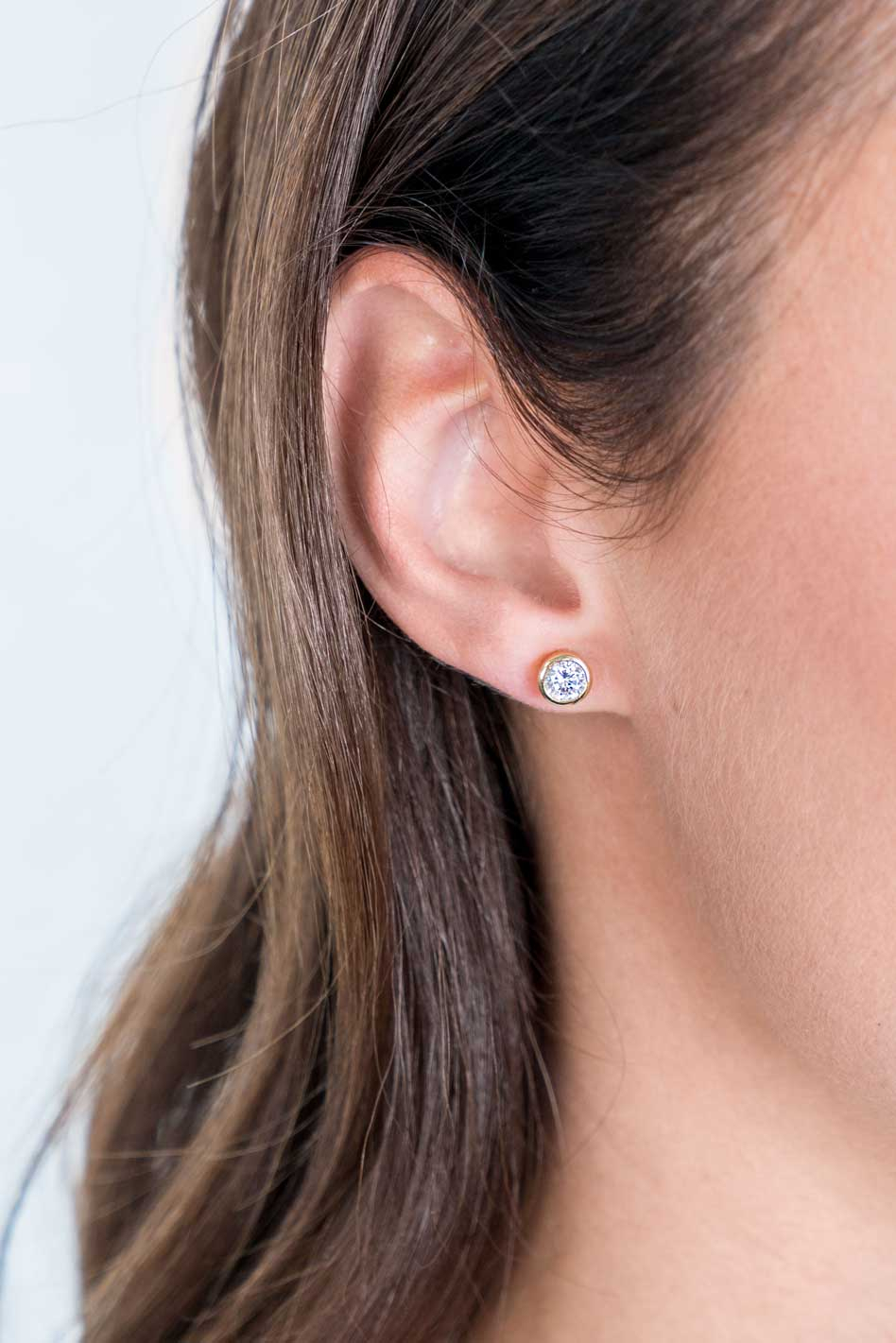 ZINZI silberne Ohrstecker gelb vergoldet rund  weiß ZIO322Y