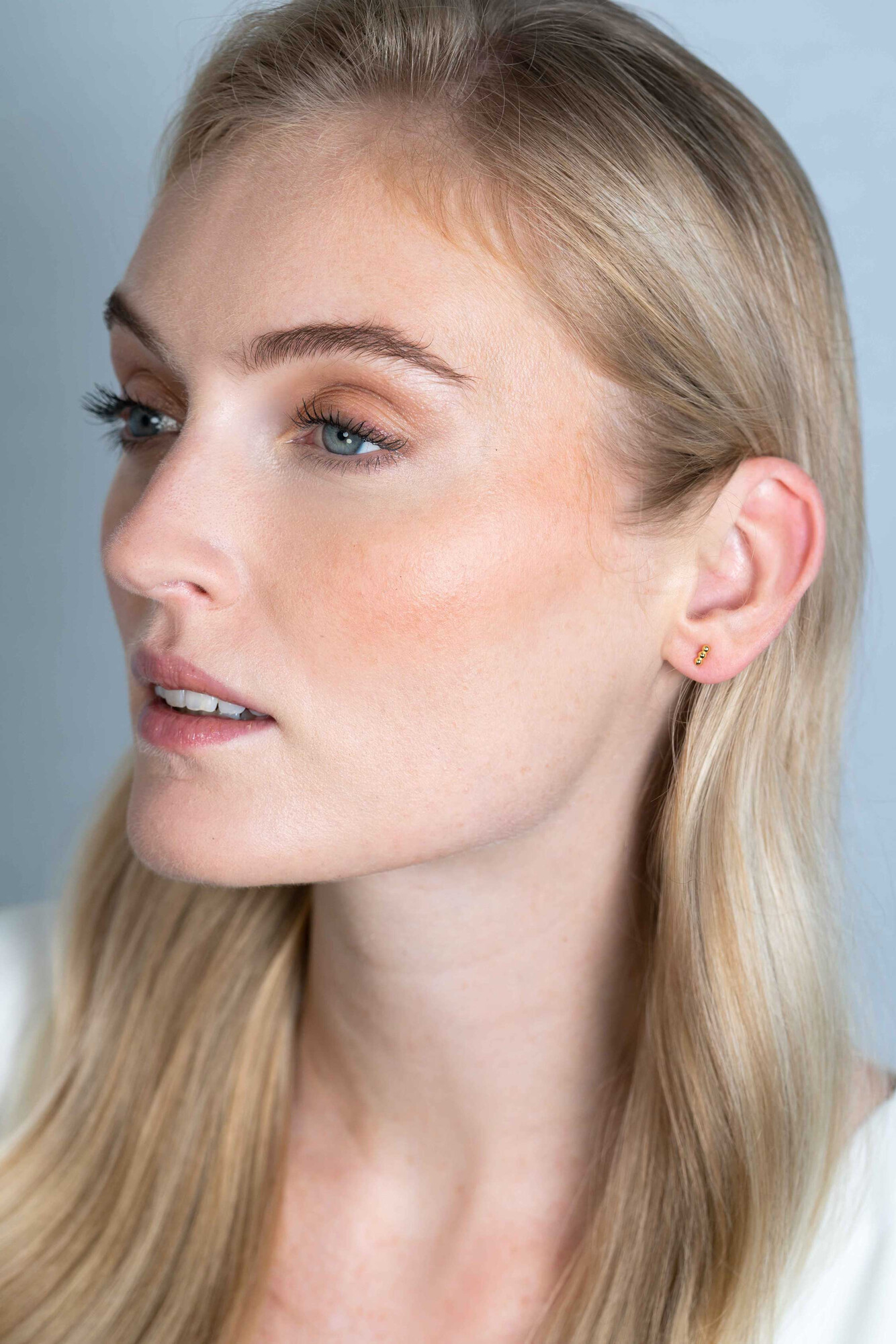 ZINZI silberne Ohrstecker 14K gelbvergoldet drei Kugeln 6mm ZIO2230G