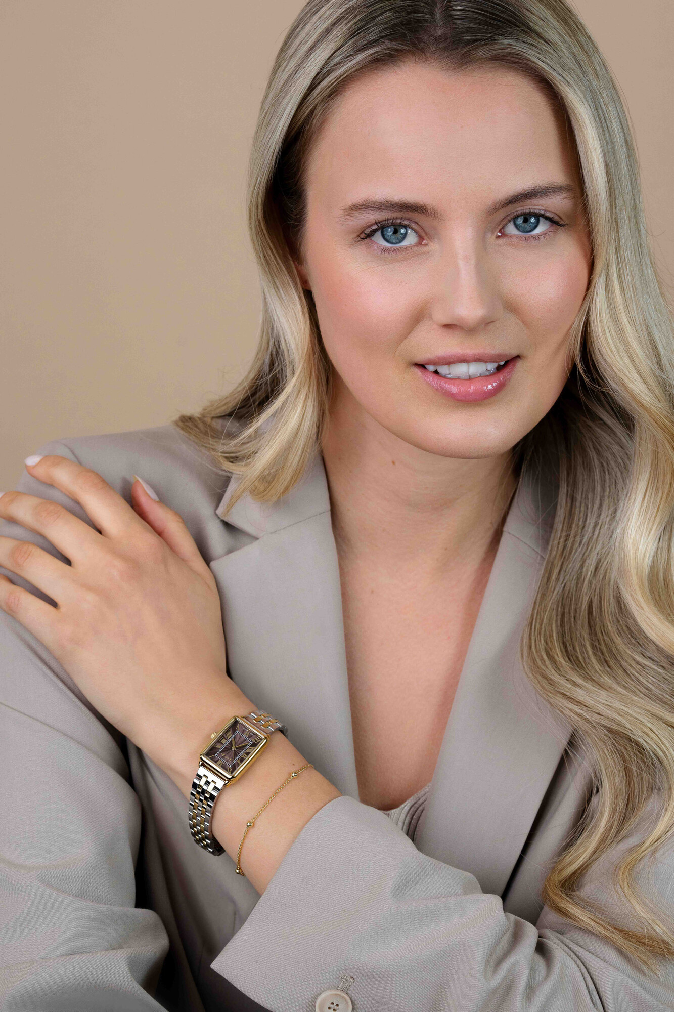 Zinzi Elegance horl.28mm bruine plaat bic.stln.band