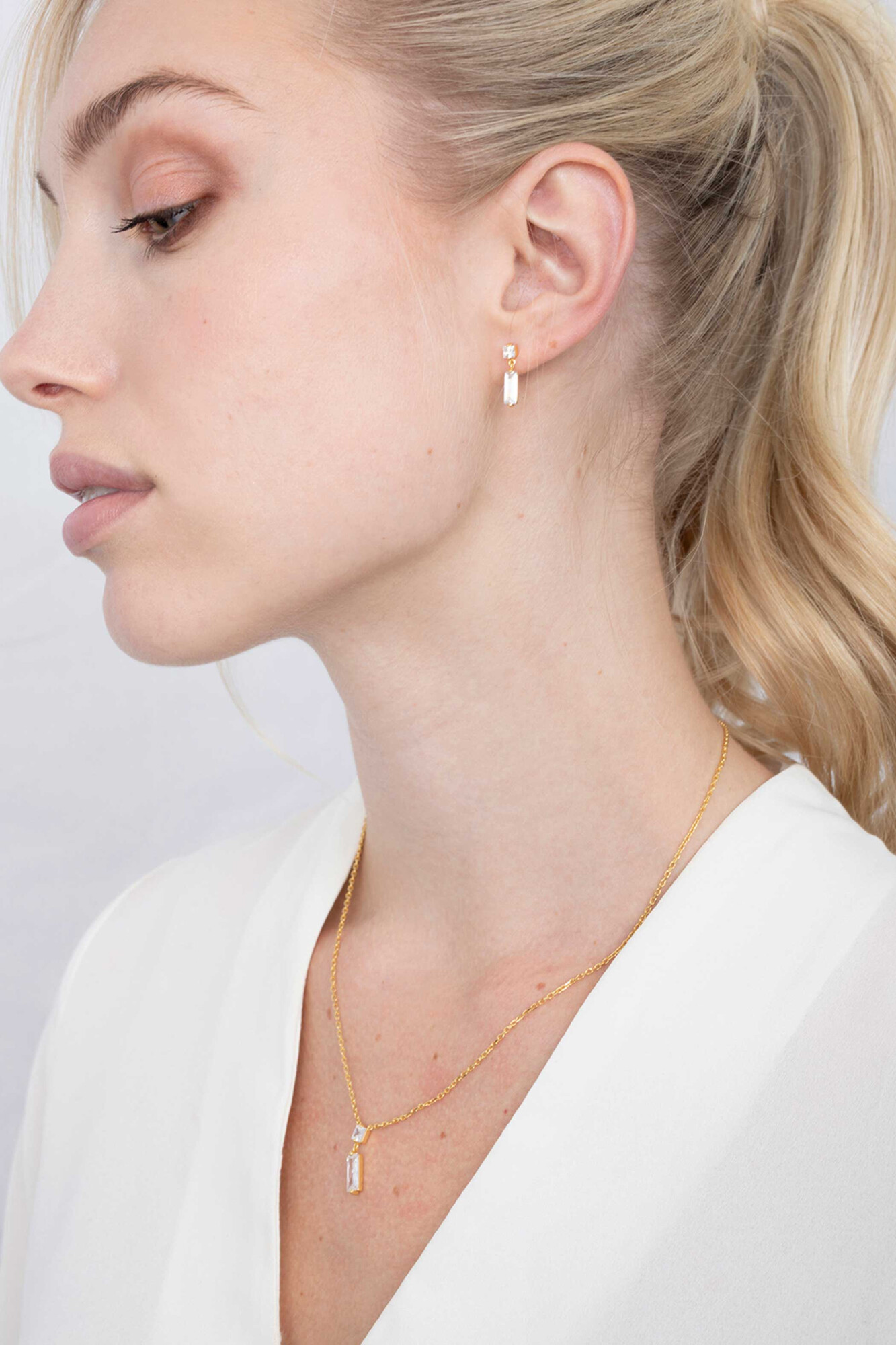 ZINZI silberne Ohrringe gelb vergoldet 15mm Baguetteschliff Quadrat  weiß ZIO2056Y