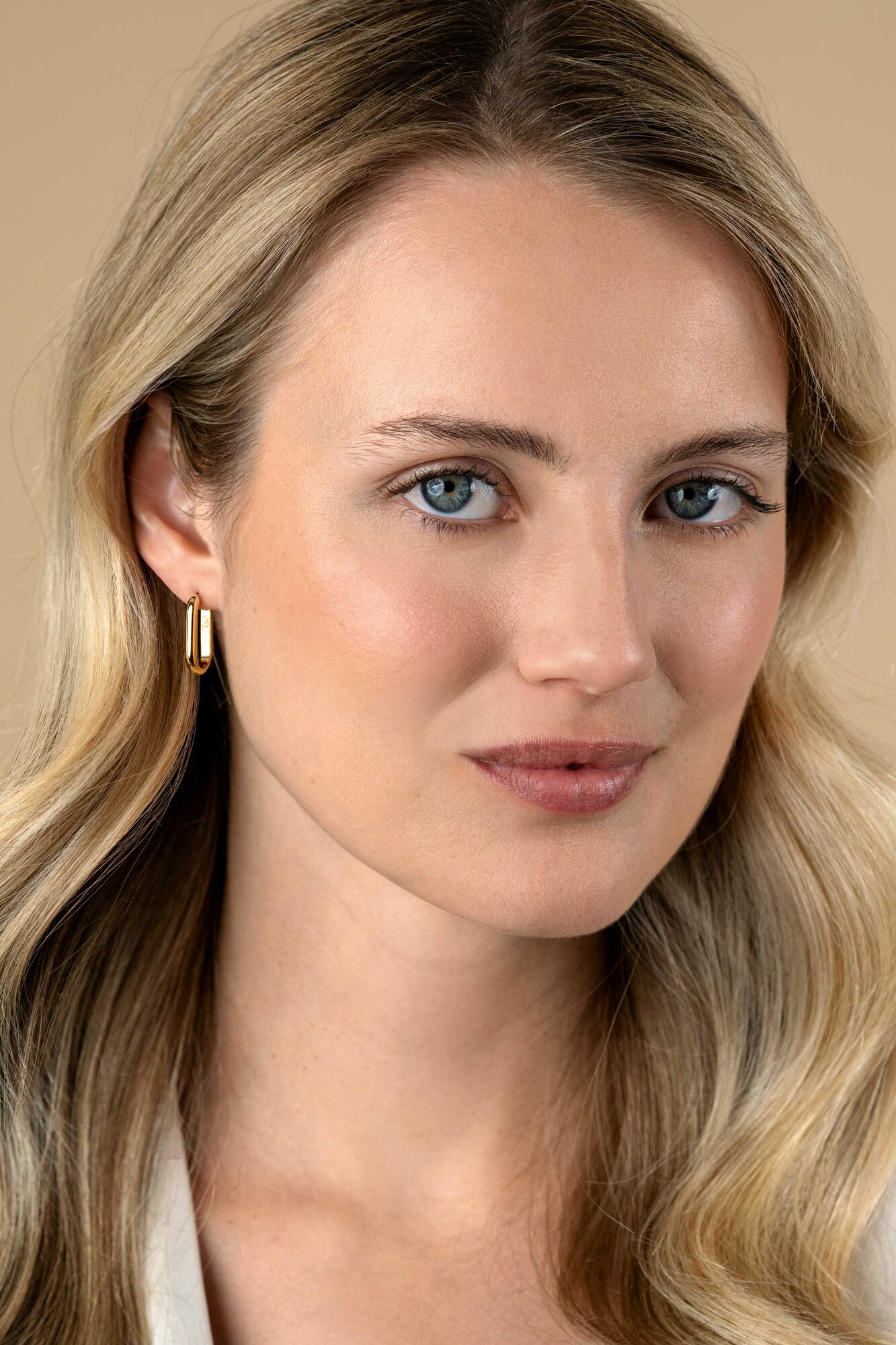 20mm ZINZI vergoldete Silber Creolen in ovaler Form mit runder Röhre 3mm breit ZIO2605G