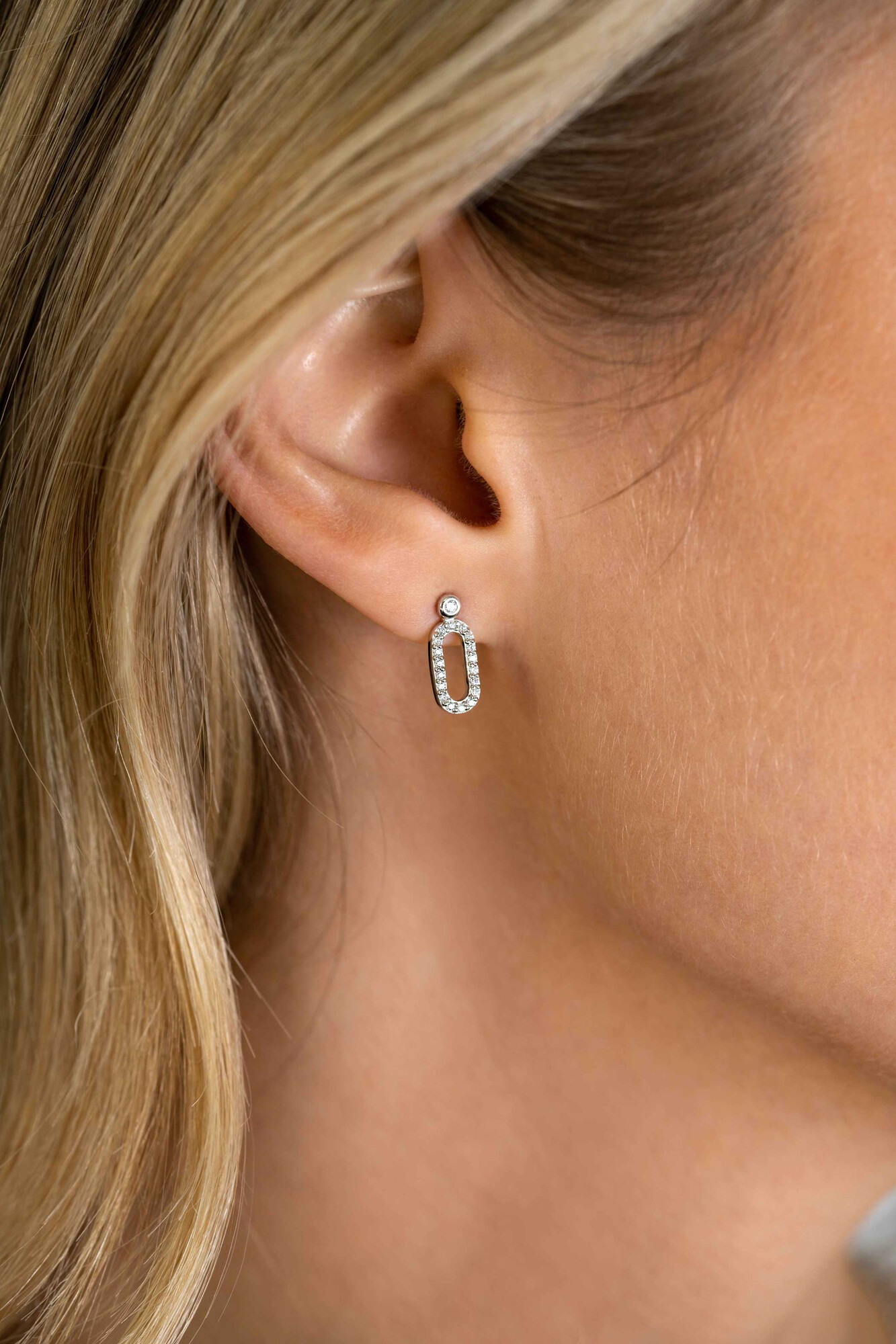 ZINZI zlv. oorknopjes open schakel zirconia's