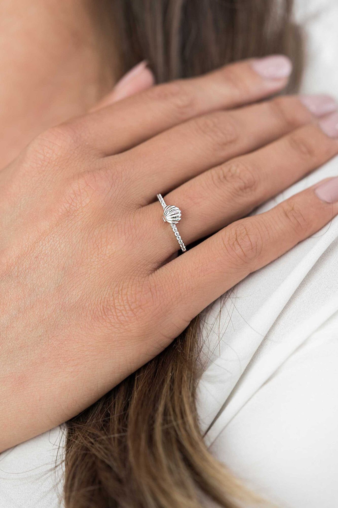 ZINZI silberner Ring Muschel weiß ZIR1885