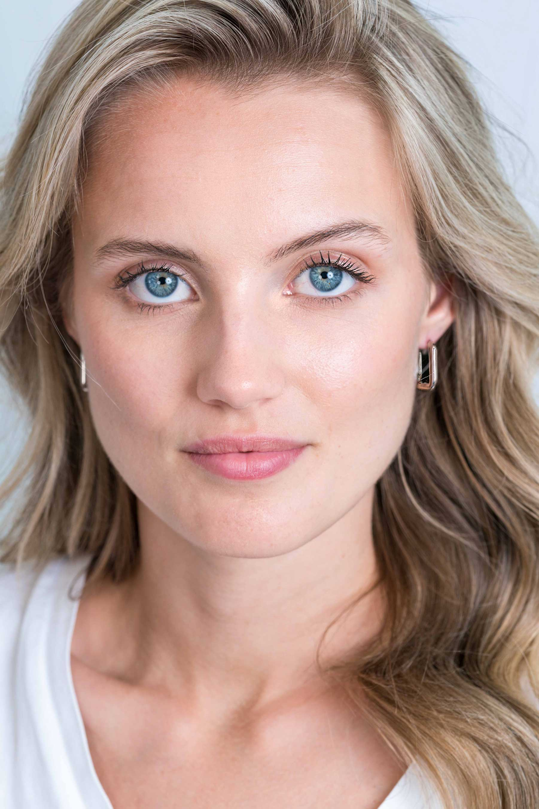 ZINZI silbernes Luxus Ohrringe 18x3mm ovale Form ZIO2222