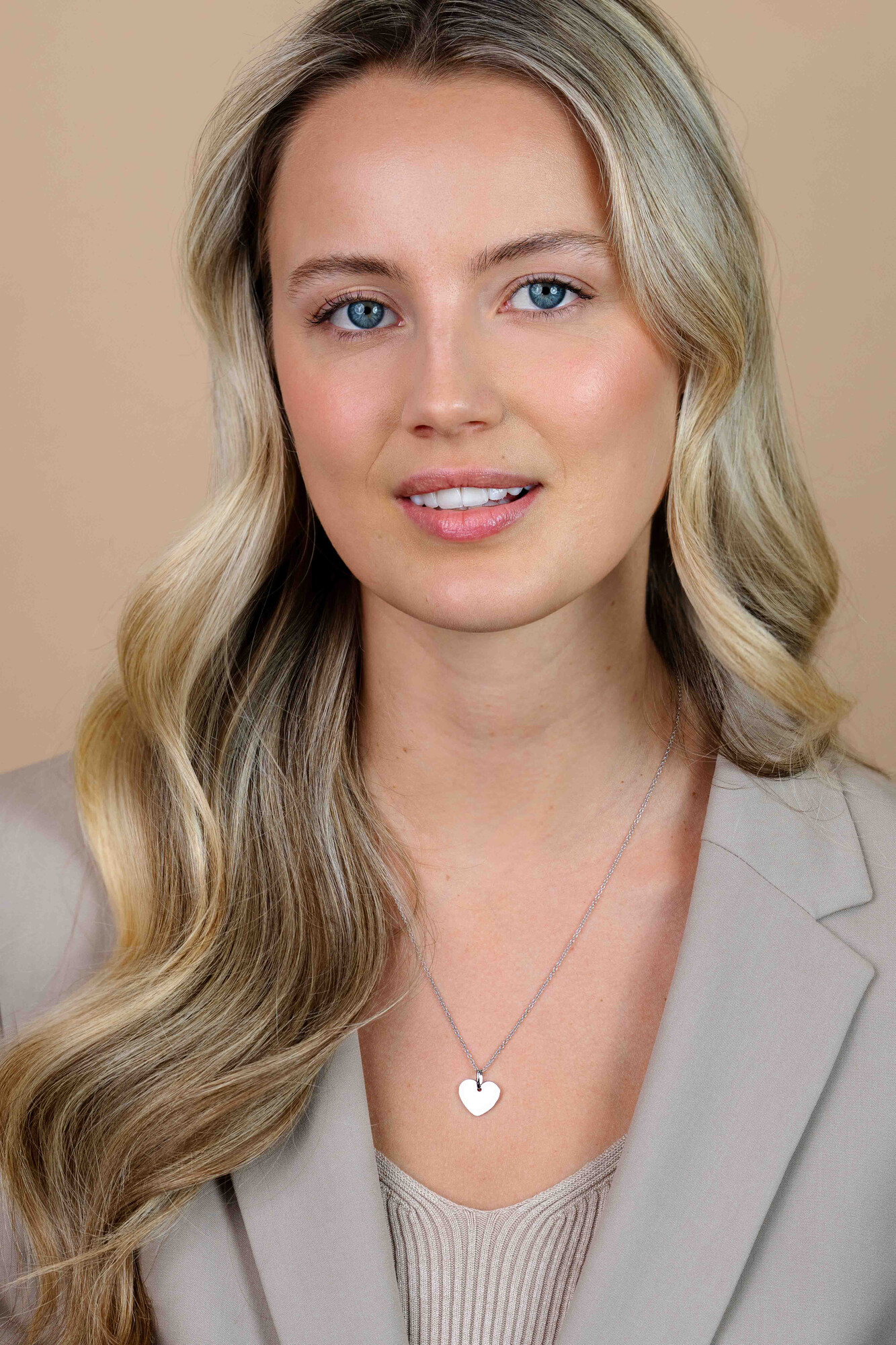 15mm ZINZI Silberner Anhänger in Herzform, glatt, für Gravur ZIH2346-15 (ohne Kette)