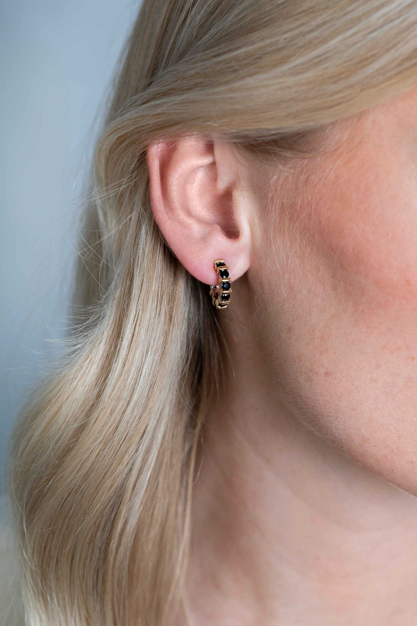 ZINZI silberner Ohrschmuck zweifarbig viereckig und runde schwarze Zirkonias 16mm ZIO2252