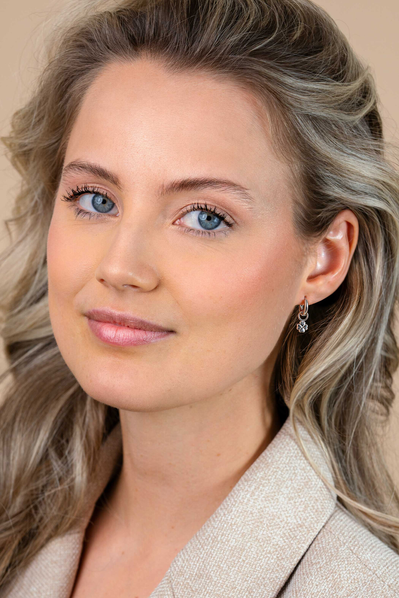 ZINZI zlv. oorbedels klaver vier