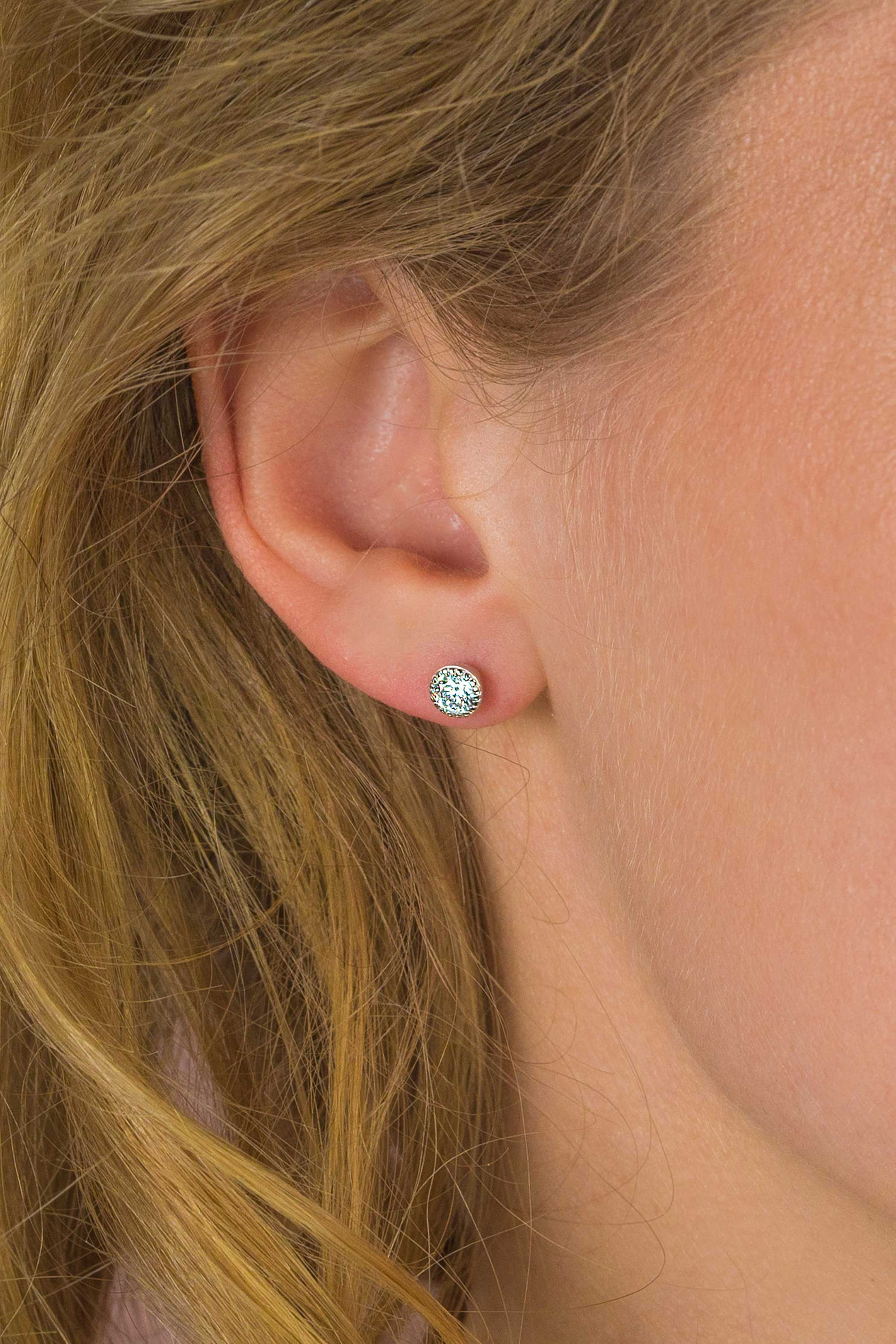 ZINZI silberne Ohrstecker rund  weiß 6mm ZIO1376Z