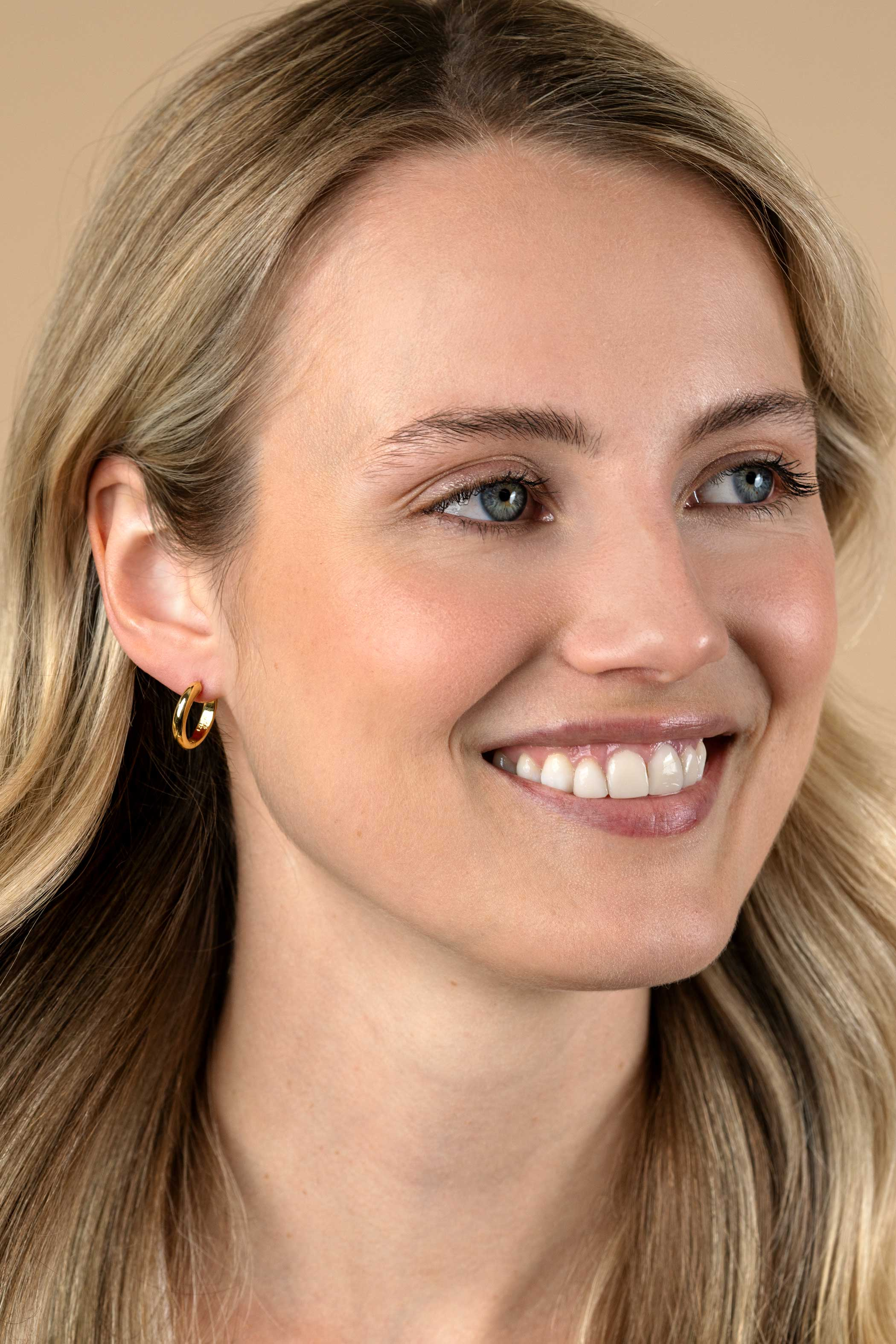 16mm ZINZI vergoldete Silber Creolen mit runder Röhre 3mm mit Luxus-Schnappverschluss ZIO2601G