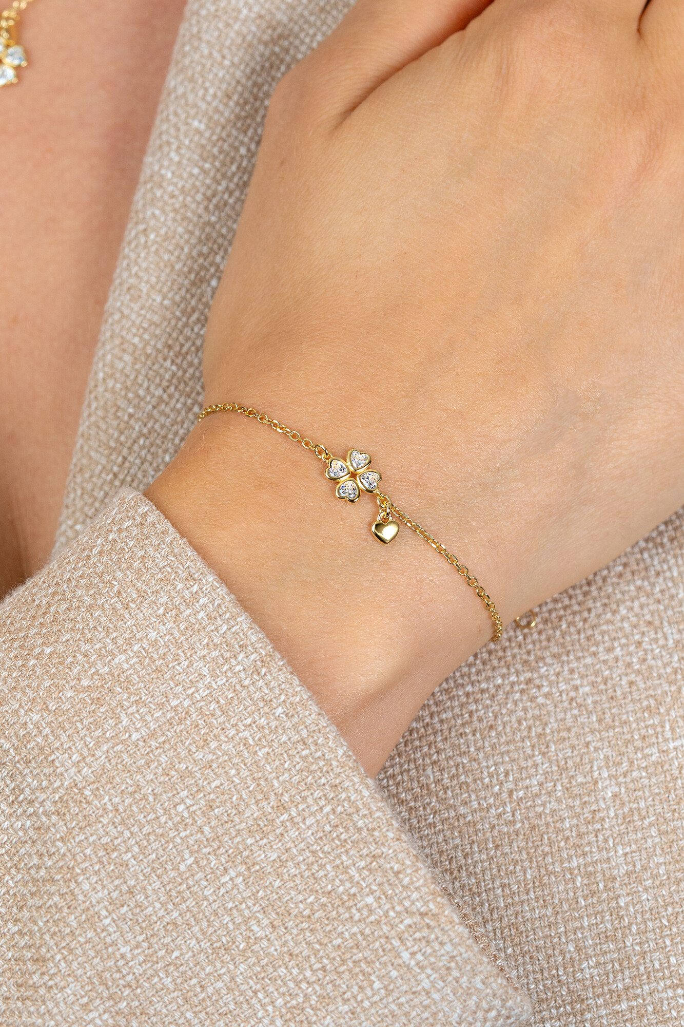 ZINZI zlv. armband gg.verg.met klaver zirc.en hartje