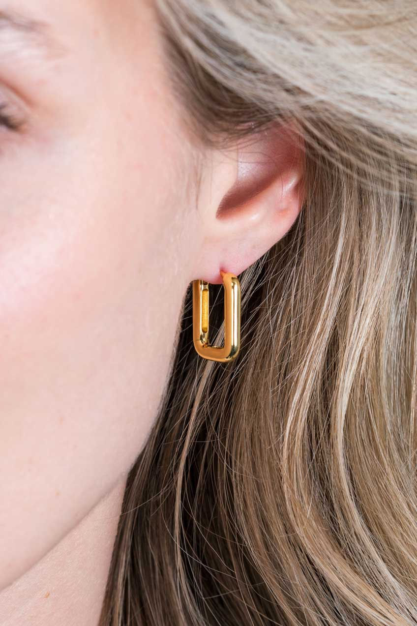 ZINZI silbernes Luxus Ohrringe 14K gelb vergoldet 18x3mm ovale Form ZIO2222G