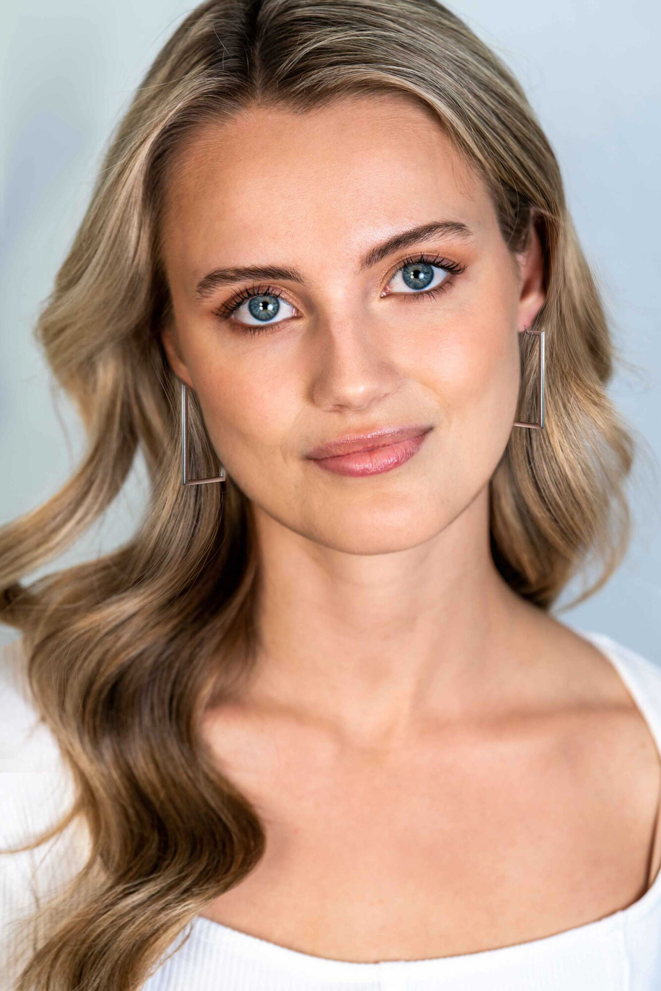 ZINZI * zlv. oorringen rechthoek 40x2mm