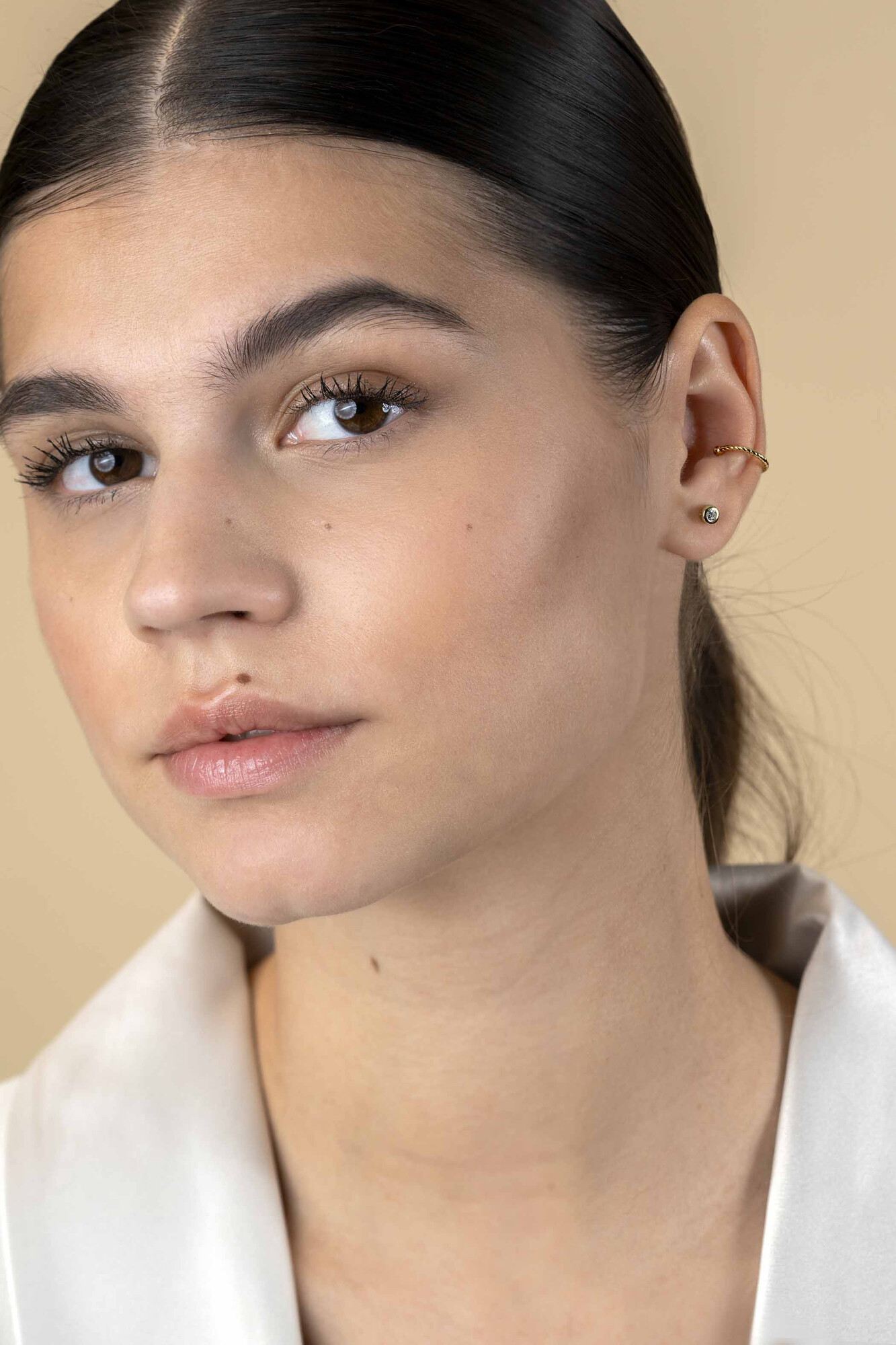 ZINZI zlv. earcuff gg.verg. gedraaid