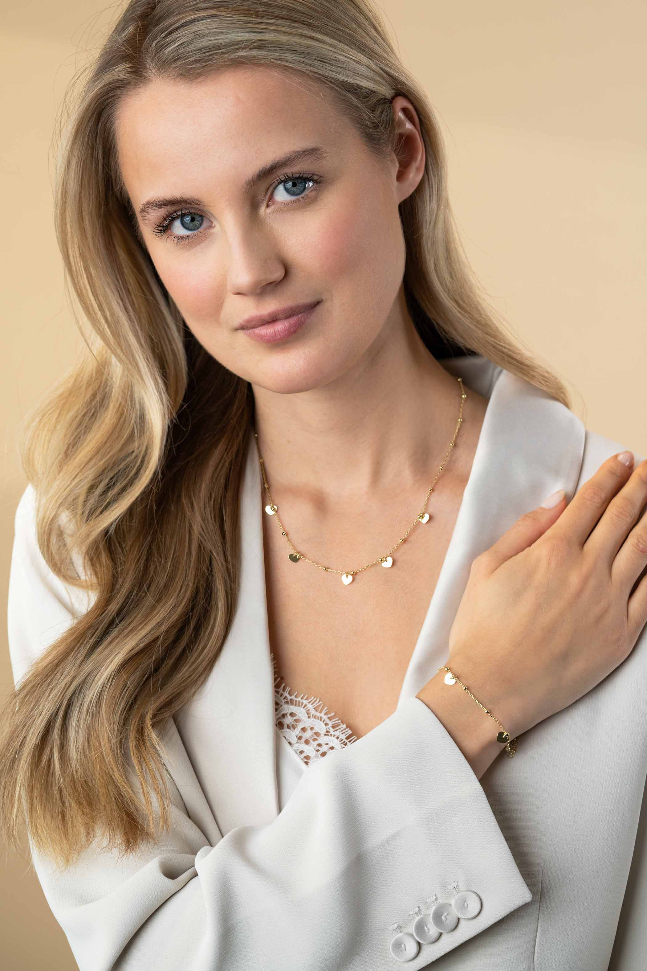 ZINZI zlv. collier gg.verg.fant. met hartjes eraan