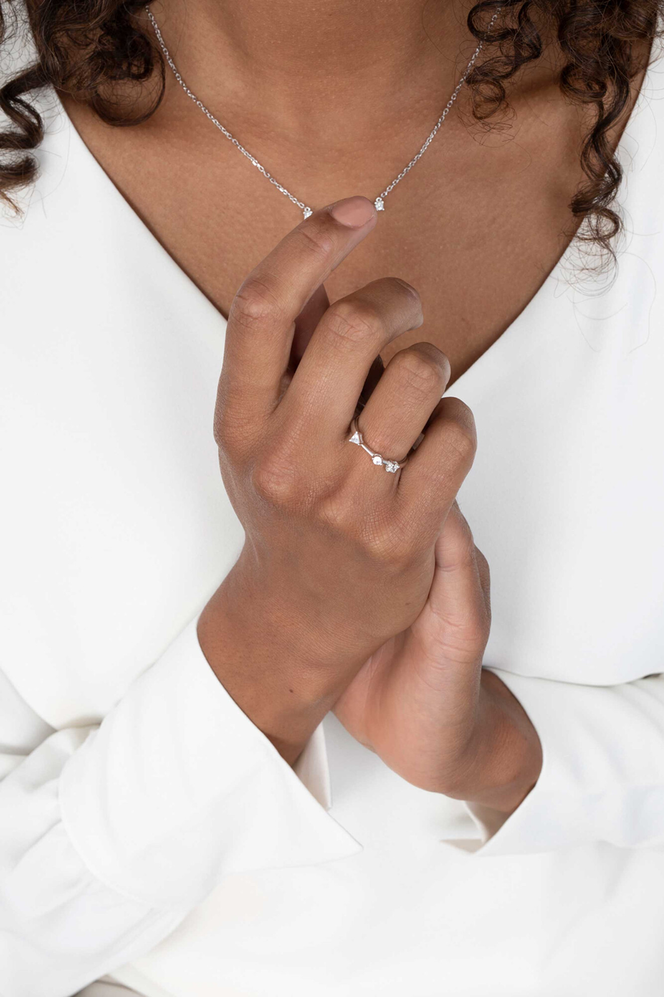 ZINZI silberner Ring rund Viereck Dreieck weiß ZIR2043